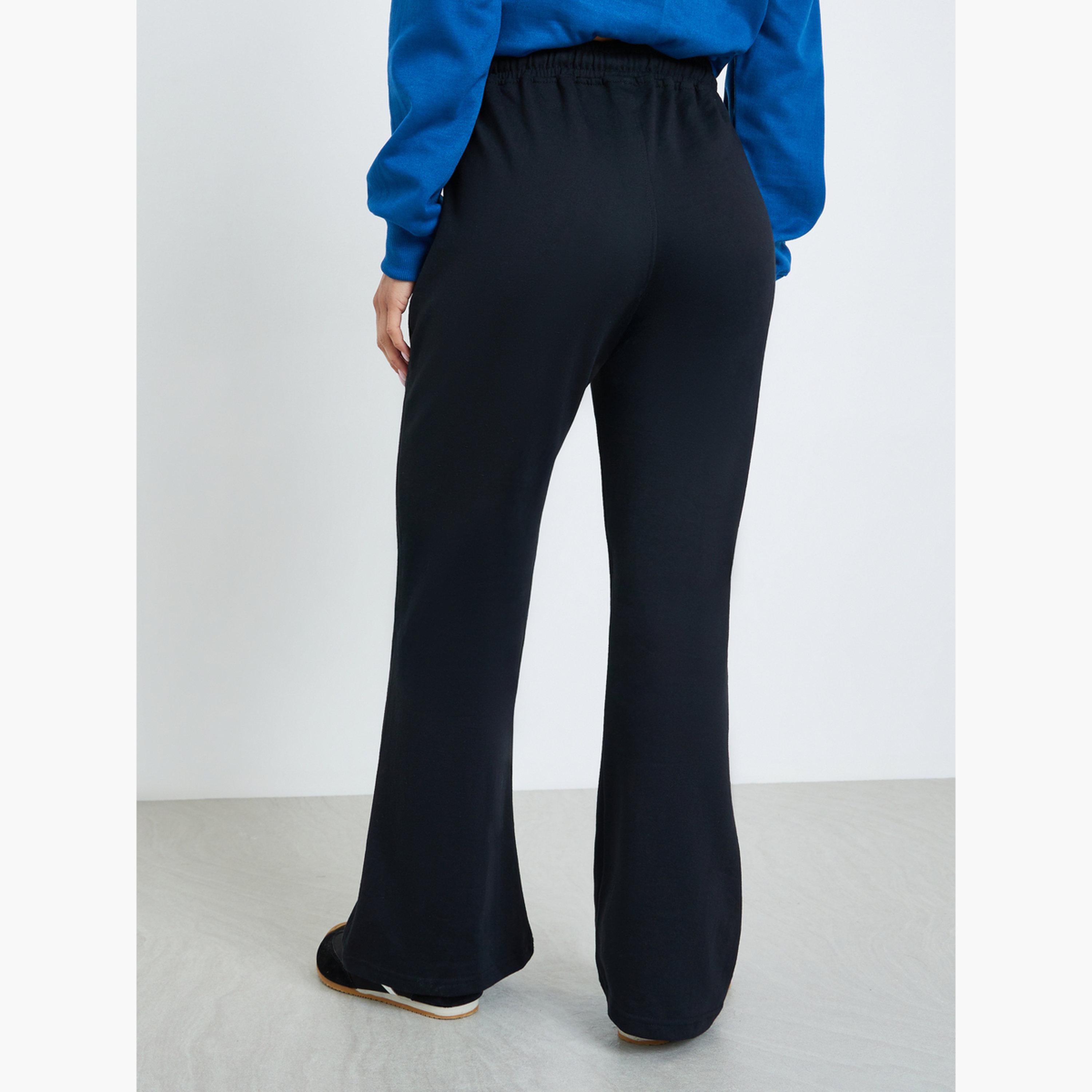 جوغر بأرجل واسعة وتفاصيل شارة-women-clothing-bottoms-joggers-image-4