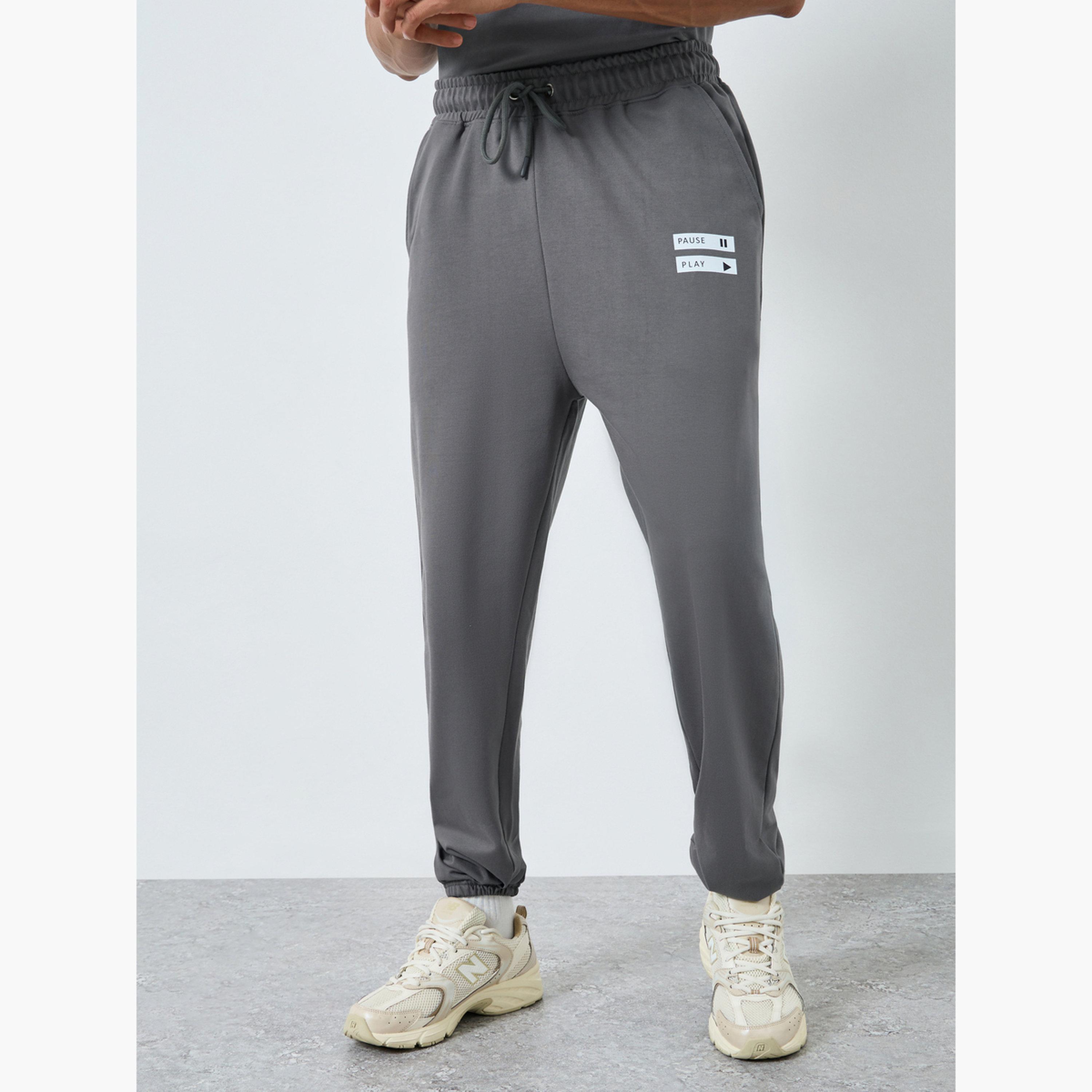 Styli Men Short Sleeve Oversized T-Shirt and Joggers Co-Ords-men-clothing-coordsets-image-4