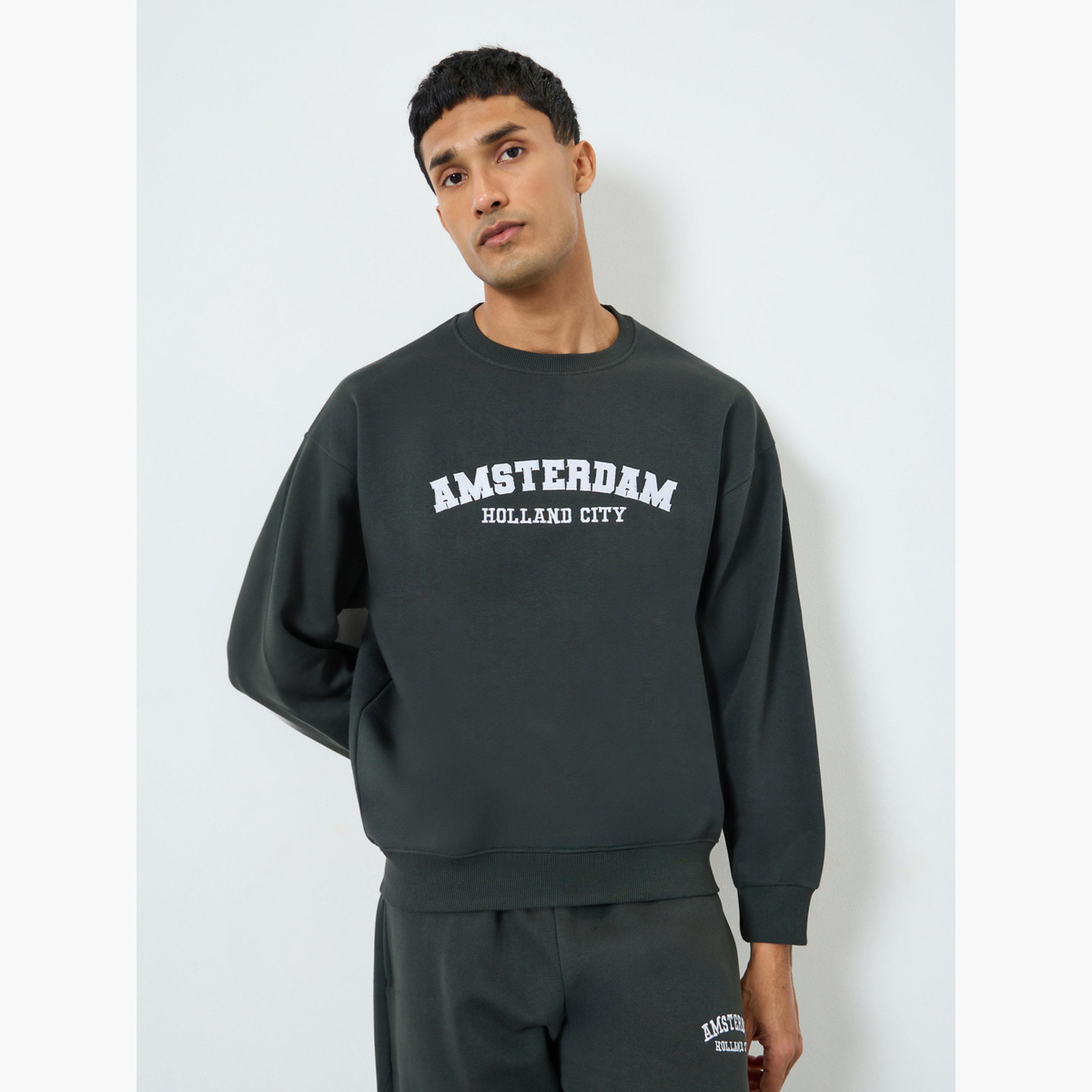 طقم منسق من سويت شيرت وجوغر للرجال-men-clothing-coordsets-image-2