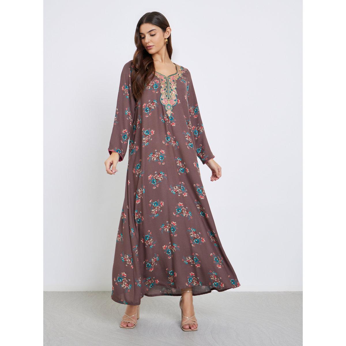 جلابية بتفاصيل مُطرزة وطبعة زهور-women-arabicclothing-jalabiyas-image-2