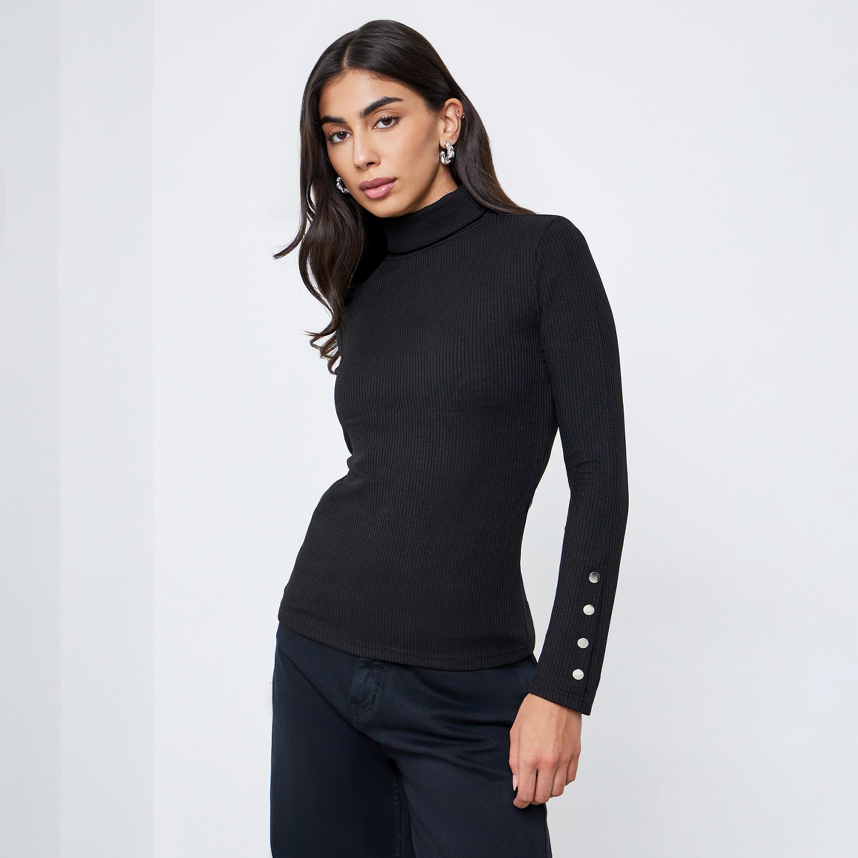 ستايلي - بلوزة سوداء محبوكة بياقة مدورة وأكمام طويلة-women-clothing-tshirts-image-5