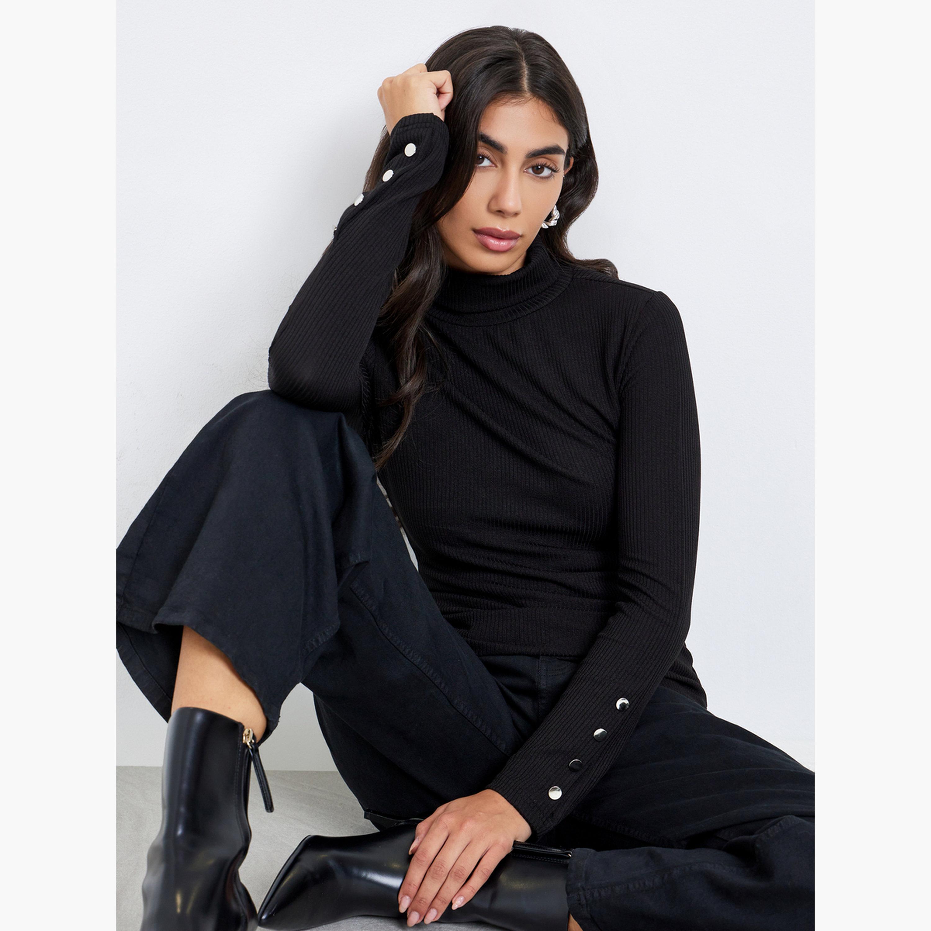 ستايلي - بلوزة سوداء محبوكة بياقة مدورة وأكمام طويلة-women-clothing-tshirts-image-3