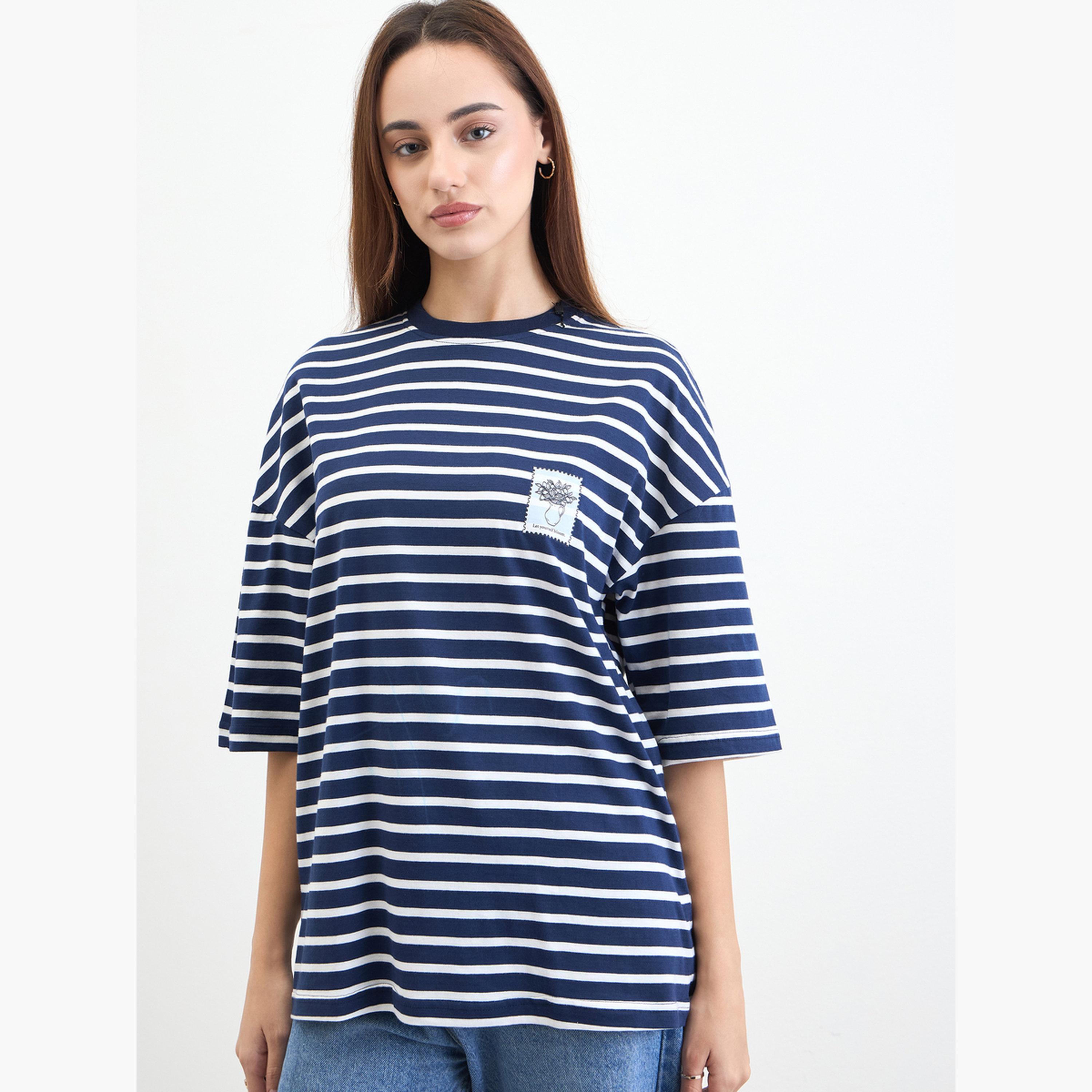 ستايلي - تي شيرت مخطط برقبة دائرية-women-clothing-tshirts-image-1