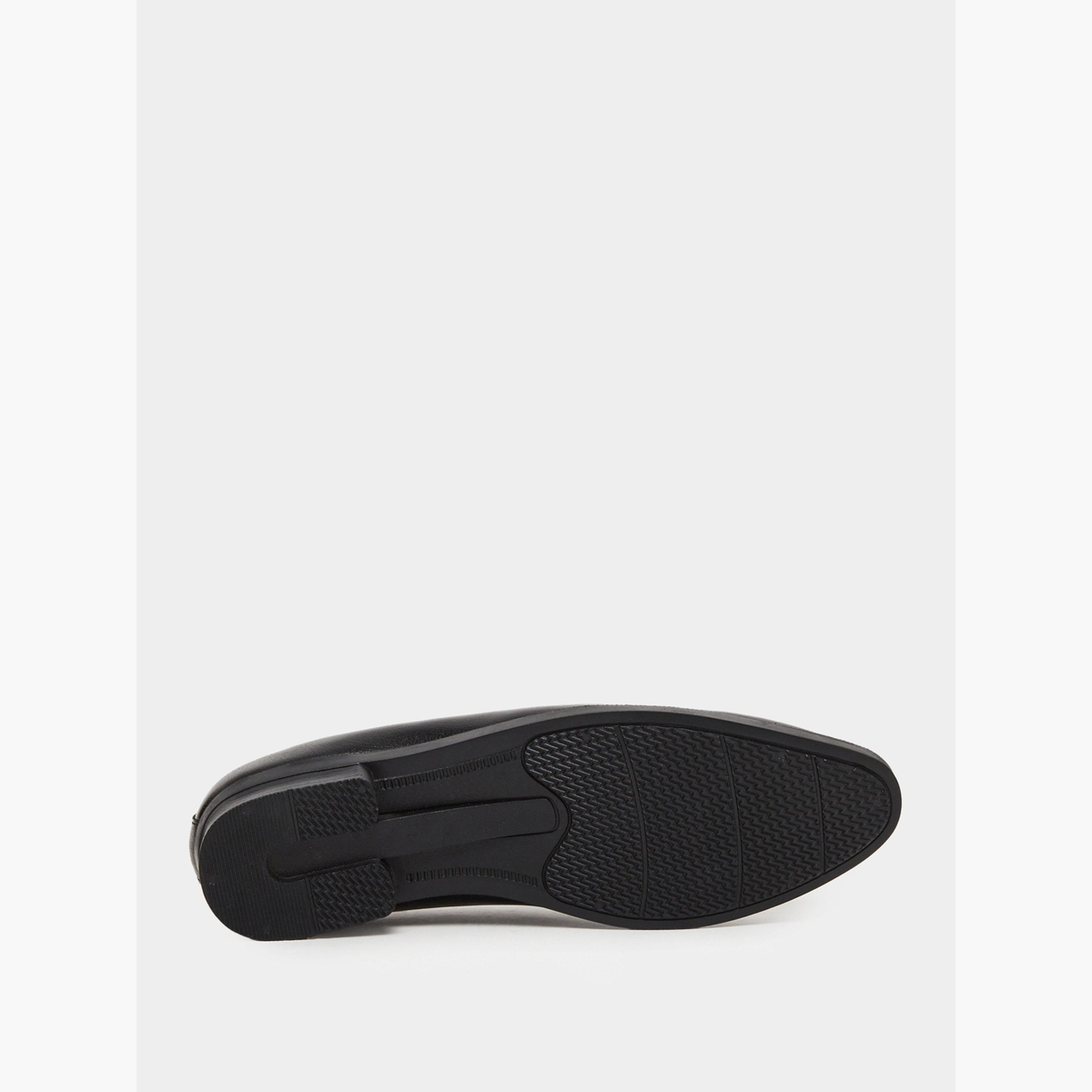Styli Men Solid Metal Detailed Slip On Formal Shoes-men-shoes-formalshoes-image-6