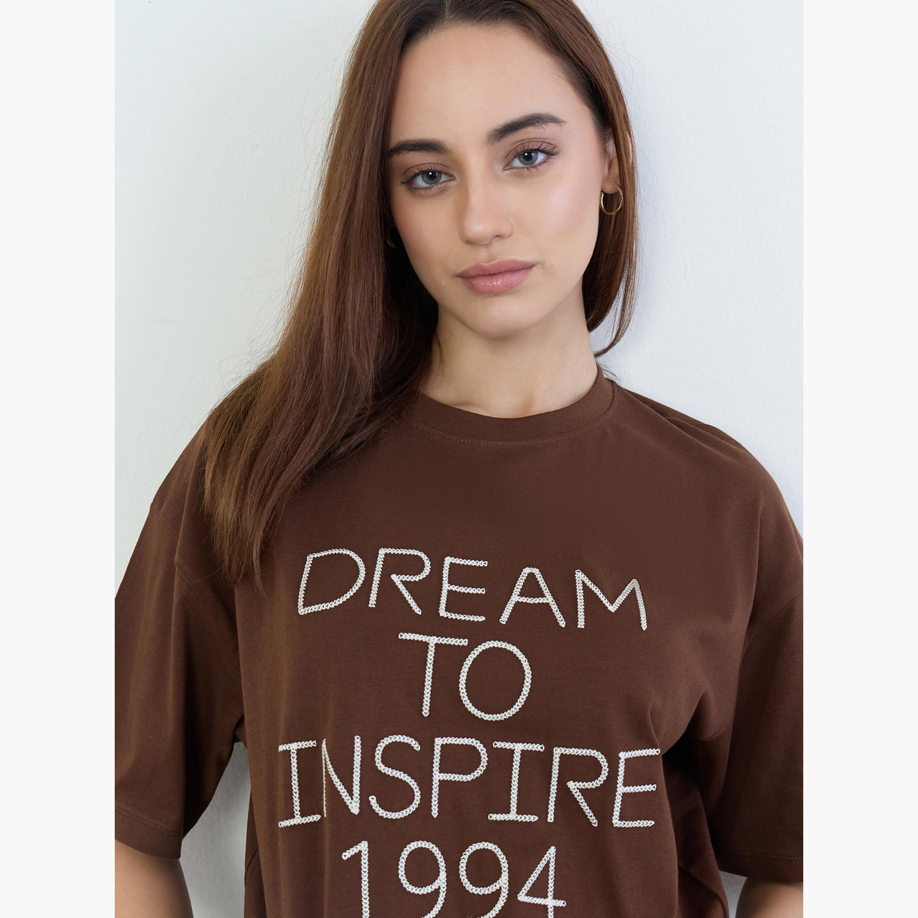 Styli Brown Oversized Slogan Print T-Shirt-women-clothing-tshirts-image-4
