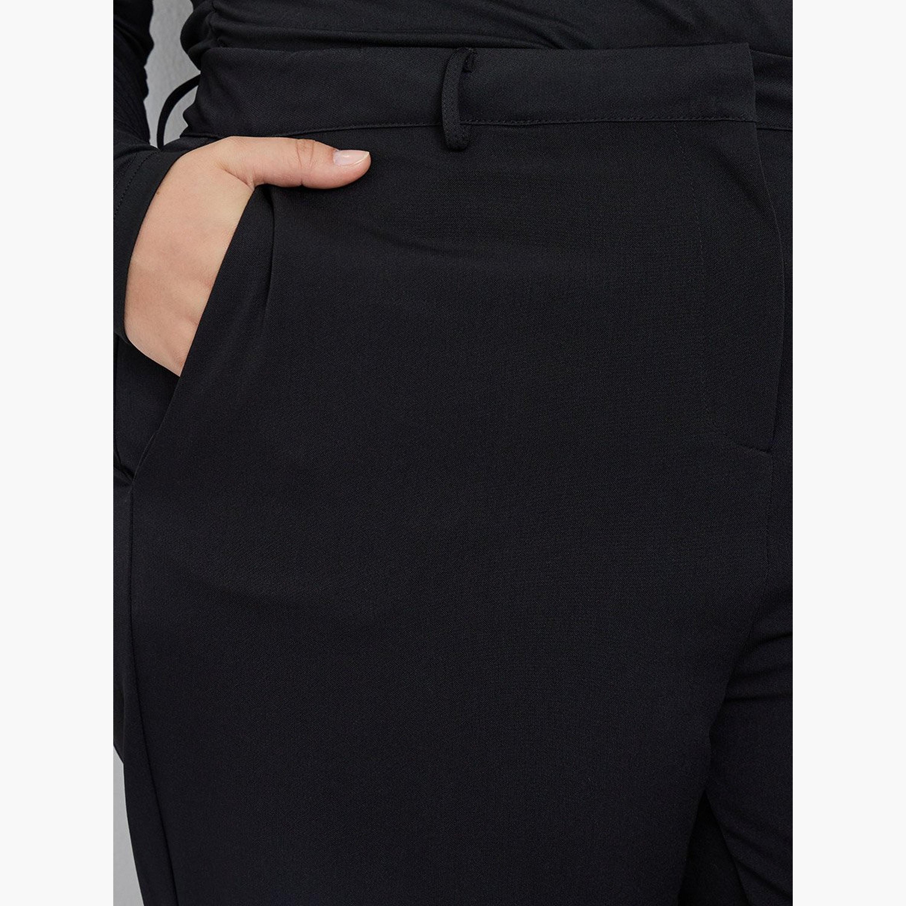 Styli Plus Size Black Wide Leg Trousers-women-clothing-bottoms-trousers-image-3
