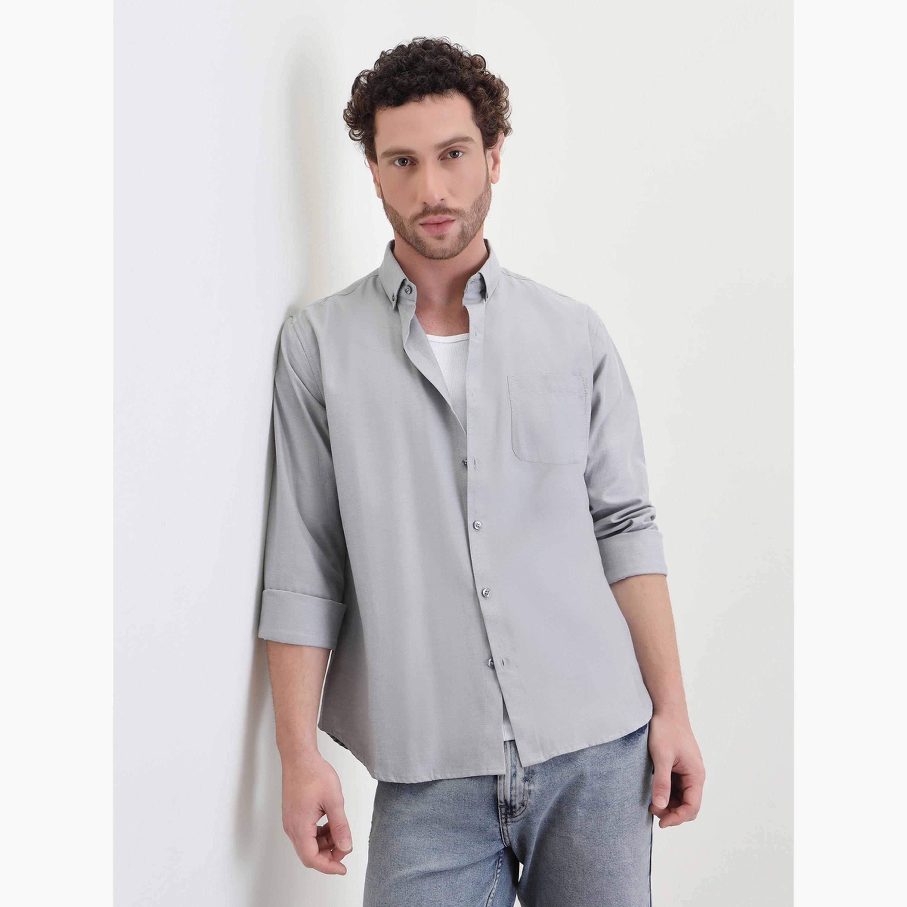 ستايلي - قميص أكسفورد سادة بقصّة عادية وياقة منتشرة للرجال-men-clothing-shirts-image-5