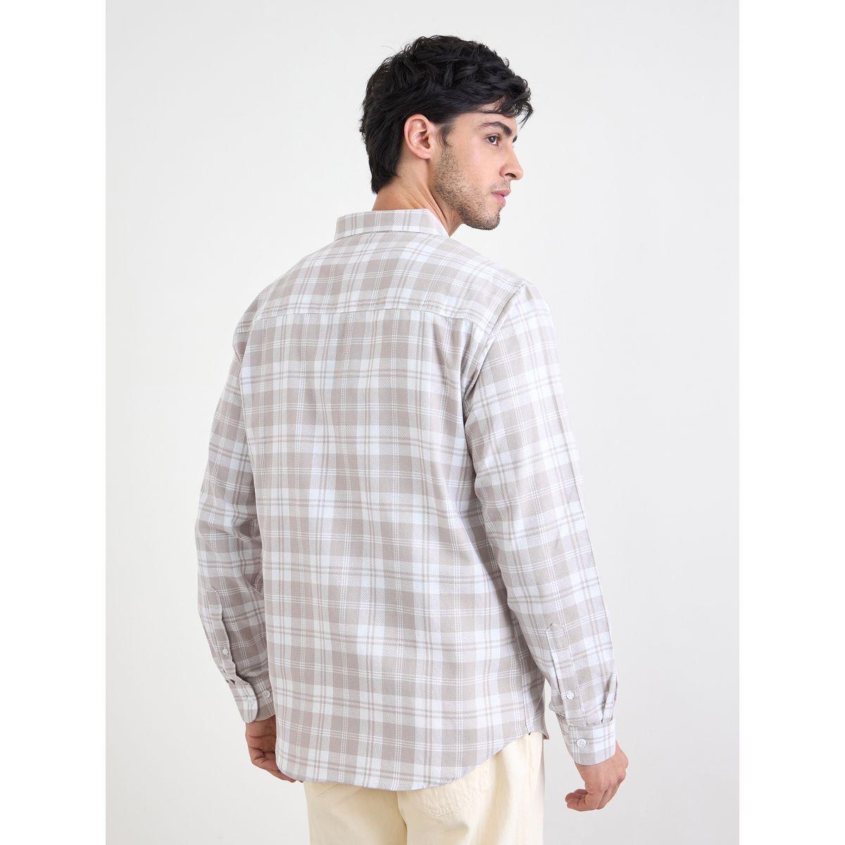 قميص بأكمام طويلة بقصة عادية ونقشة مربعات-men-clothing-shirts-image-4