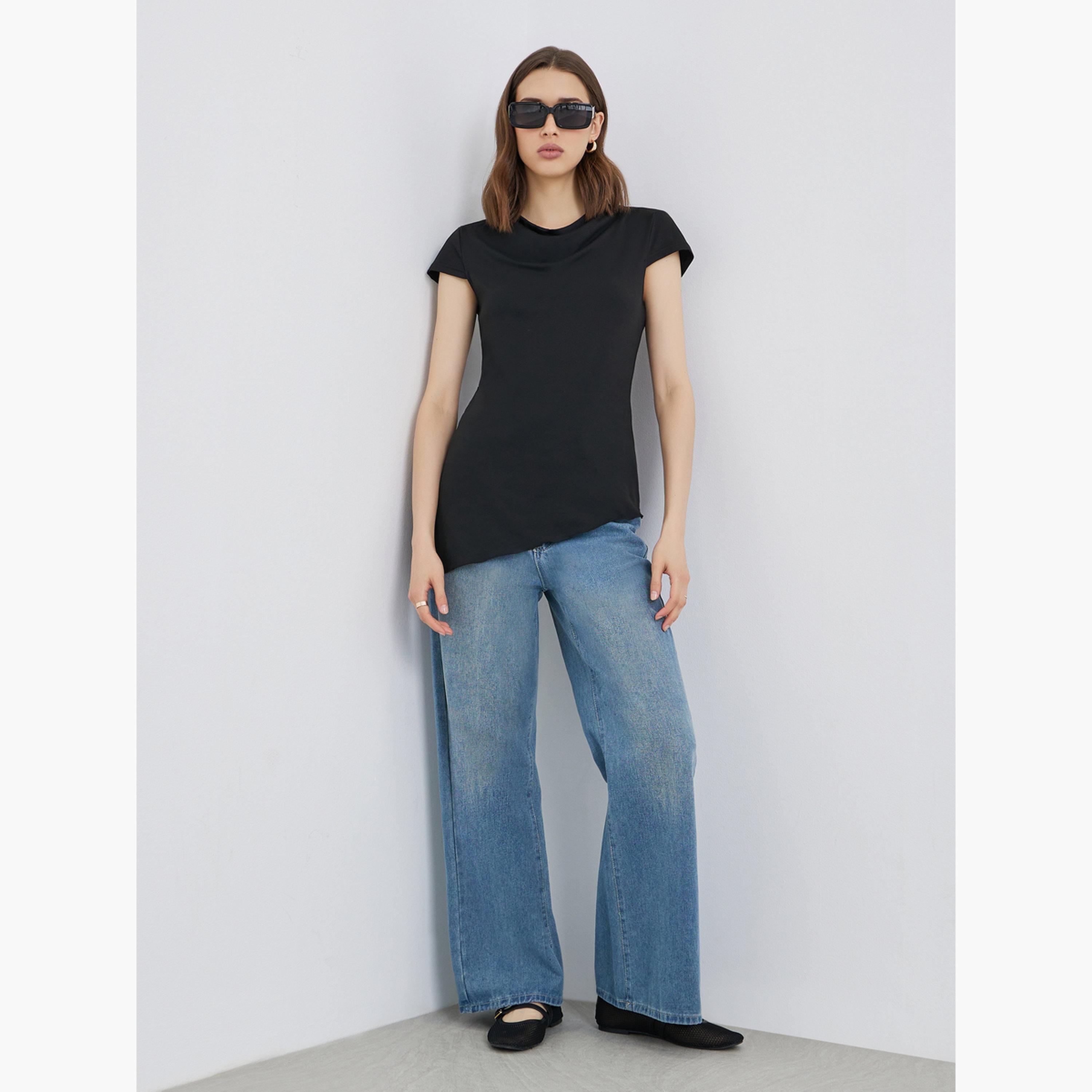 ستايلي - بلوزة محبوكة سوداء برقبة دائرية-women-clothing-shirtsandblouses-shirts-image-2