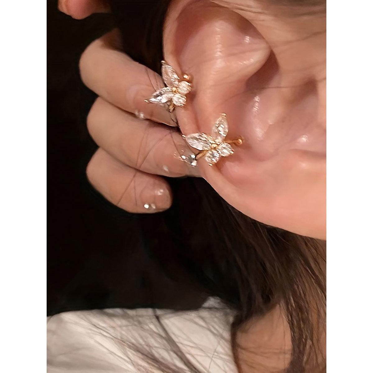 أقراط بتفاصيل فراشة-women-watchesandjewellery-jewellery-earrings-image-2