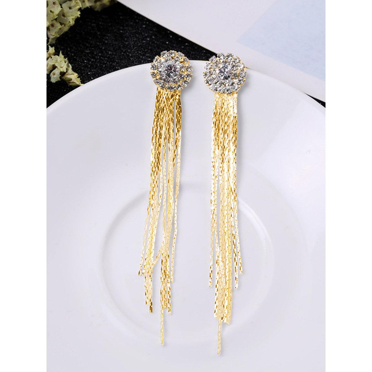 أقراد بتفاصيل مُنمقة مع شراشيب-women-watchesandjewellery-jewellery-earrings-image-4