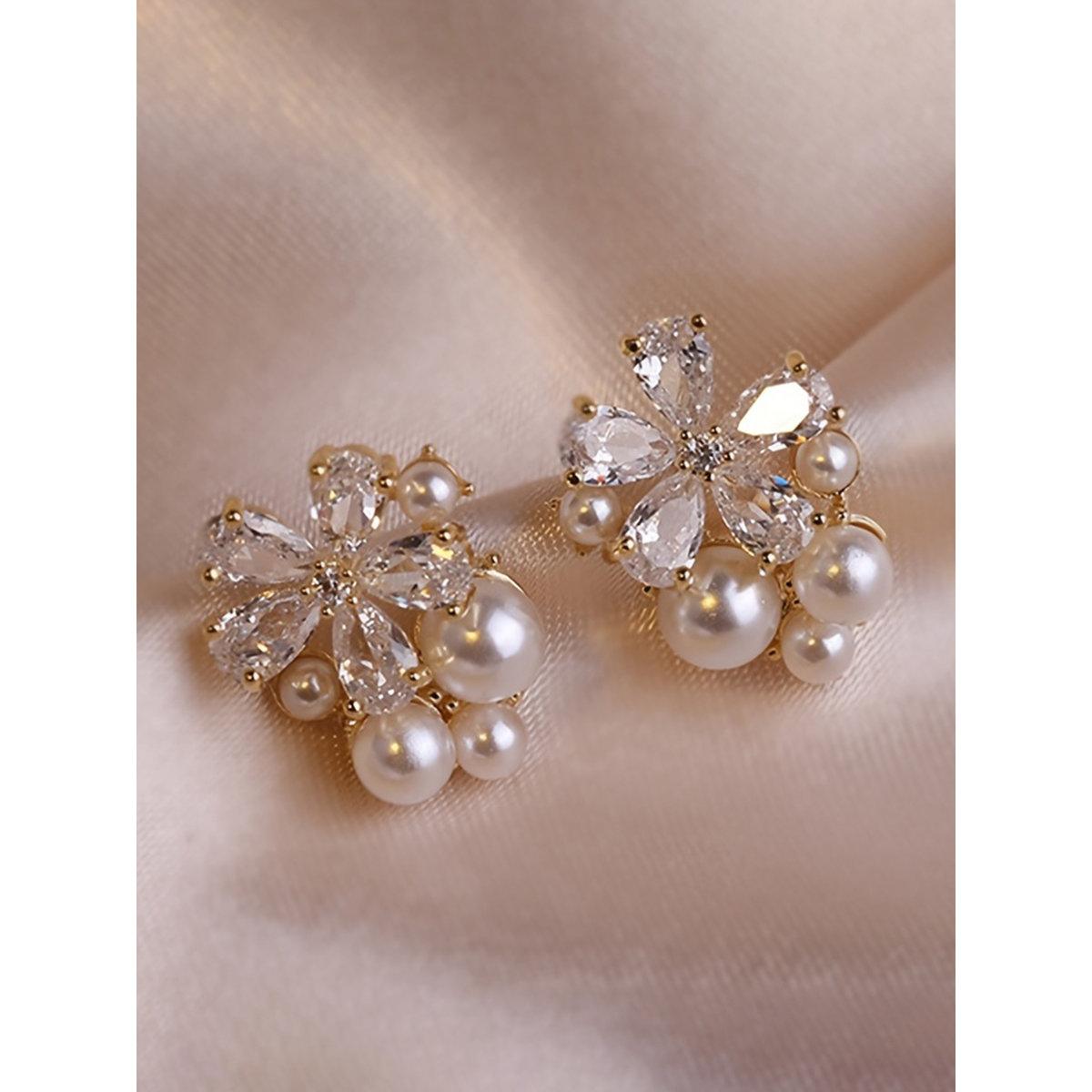 أقراط مُنمقة بلؤلؤ صناعي-women-watchesandjewellery-jewellery-earrings-image-1