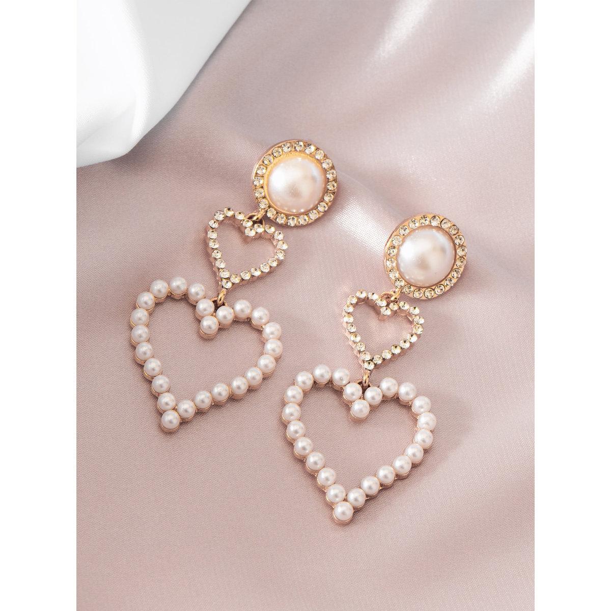 أقراد مُنمقة بلؤلؤ صناعي-women-watchesandjewellery-jewellery-earrings-image-1