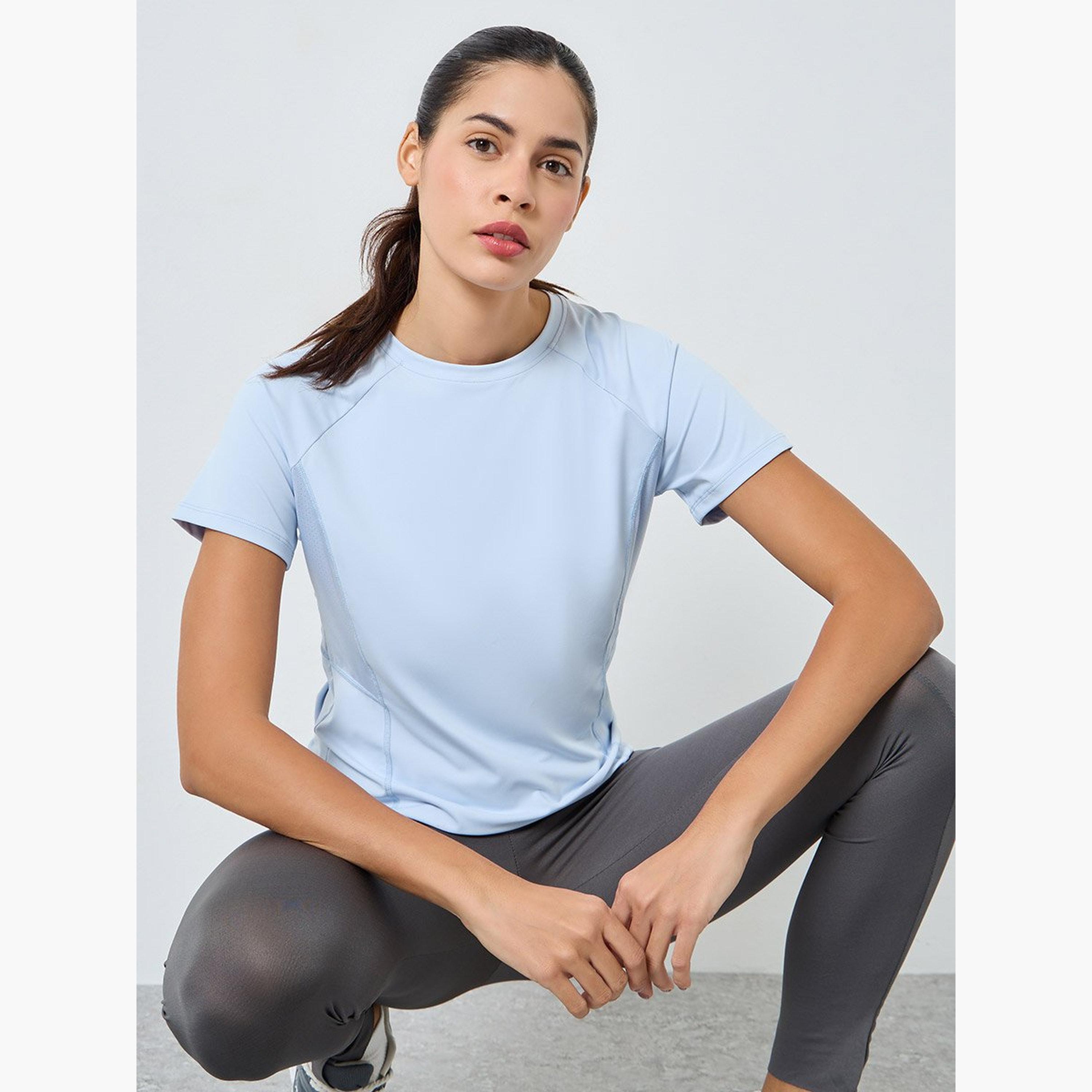 Styli Back Curved Mesh Insert Top-women-clothing-sportswearandactivewear-tshirtsandvests-image-2