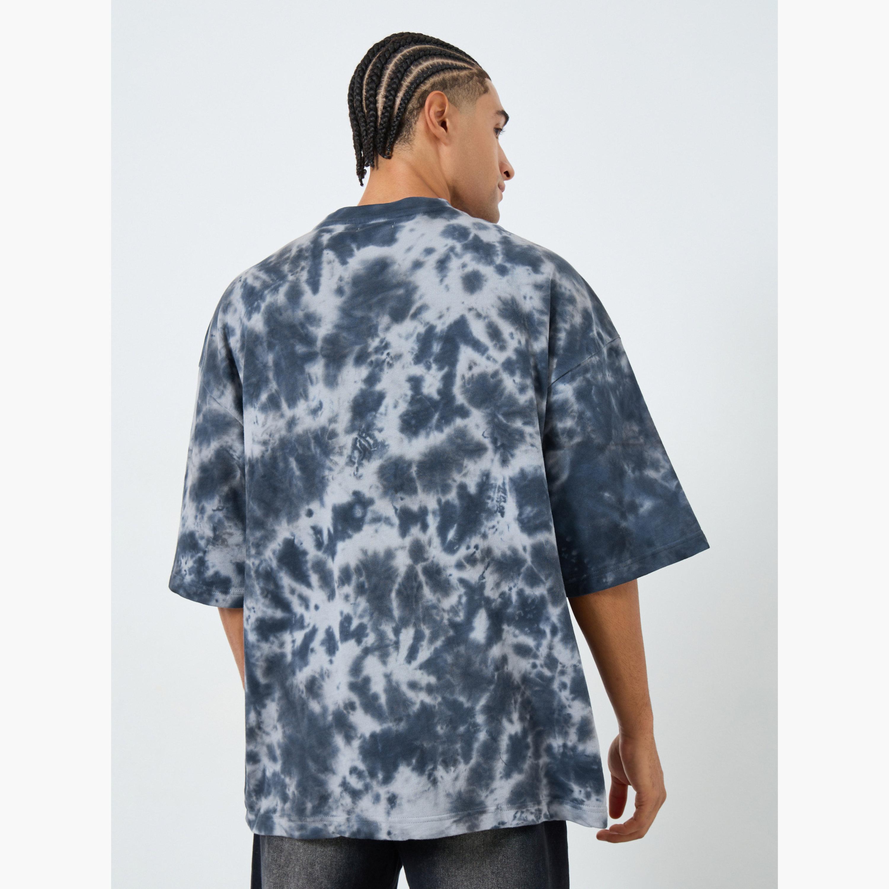 تيشيرت بطبعة صباغة جرافيك وقصة واسعة للرجال-men-clothing-tshirtsandpolos-tshirts-image-4