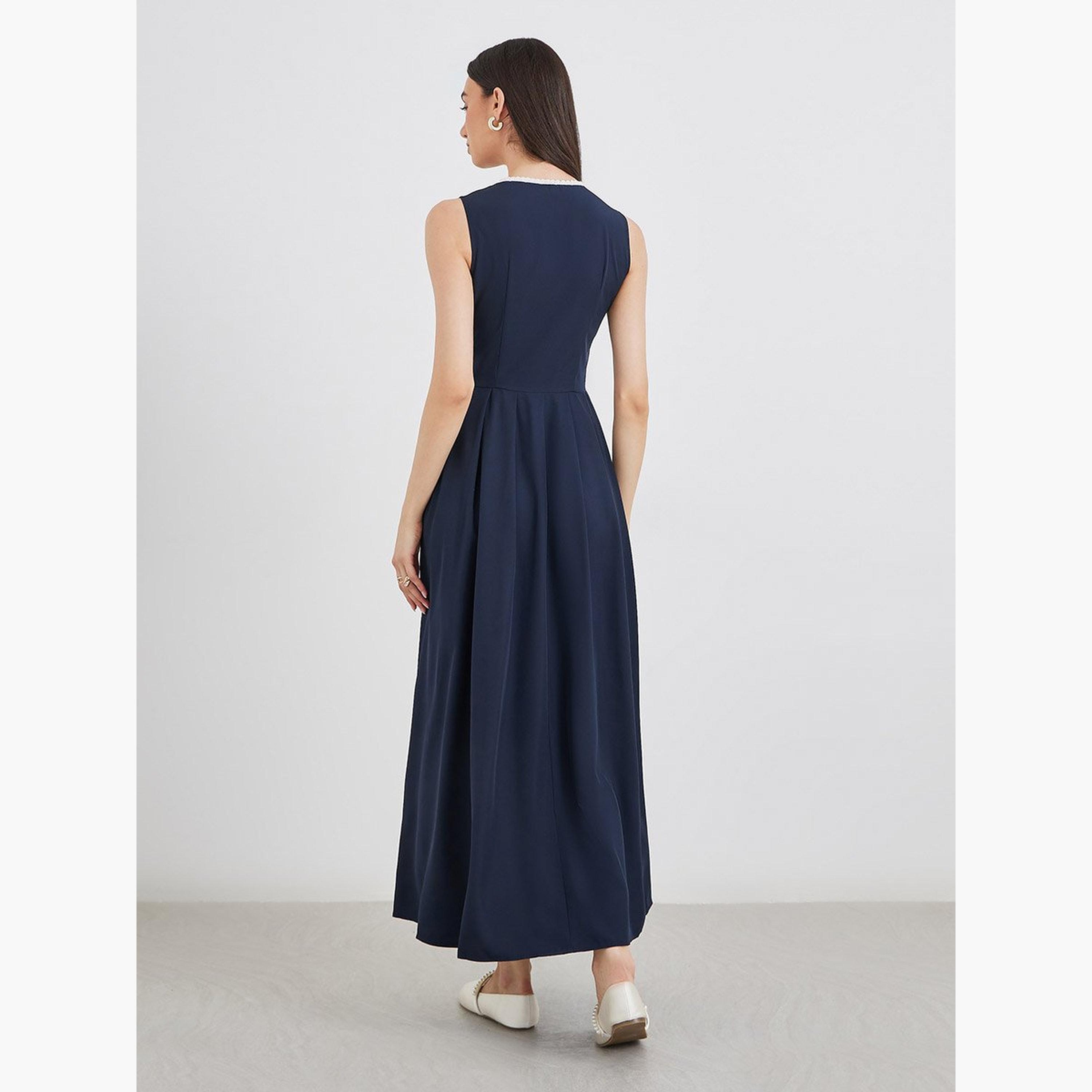 تيك تو - فستان ماكسي بدون أكمام مزين بالدانتيل-women-clothing-dresses-image-5
