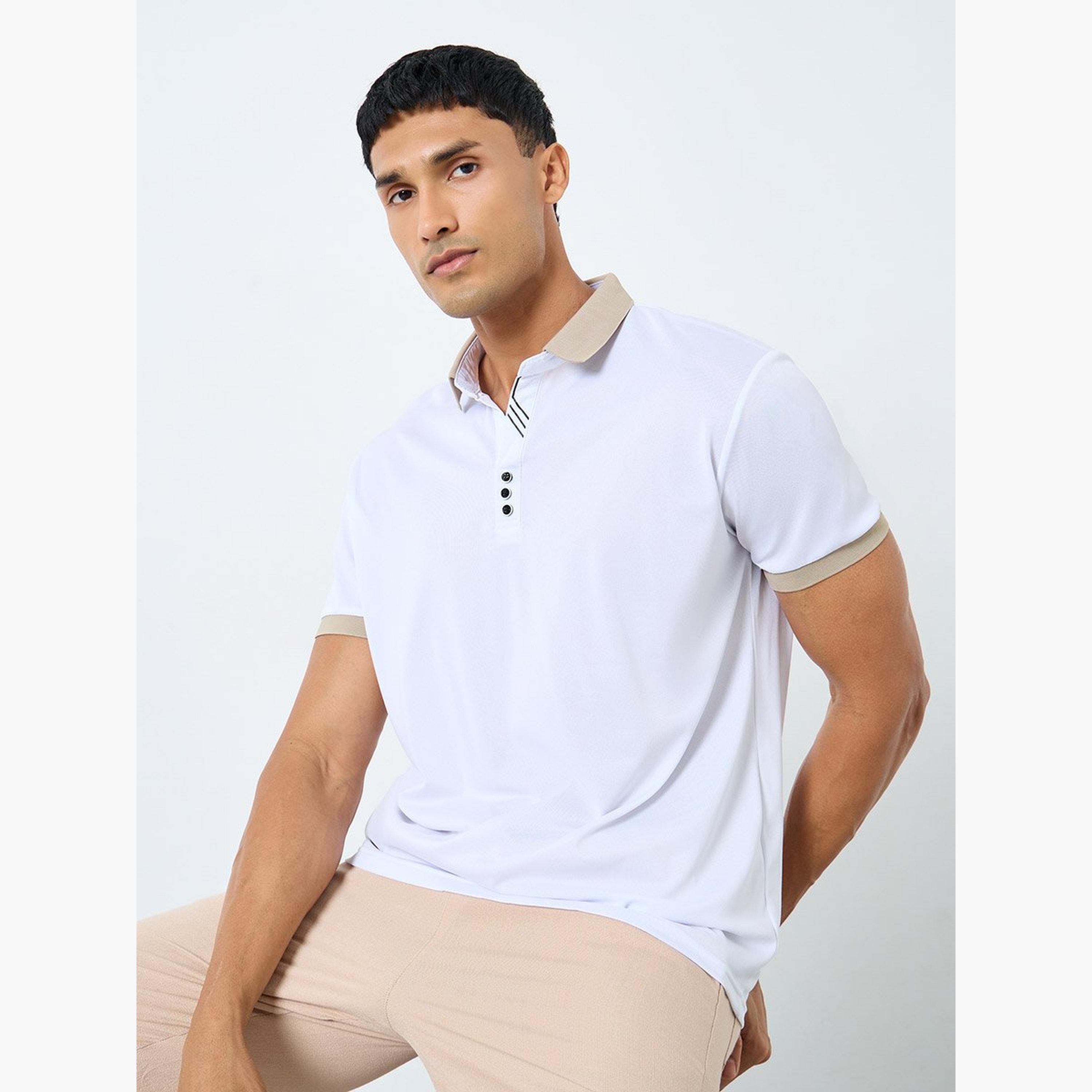 ستايلي - قميص بولو للرجال بقصّة عادية مع تفاصيل ضلع متباينة-men-clothing-sportswearandactivewear-tshirtsandpolos-image-1