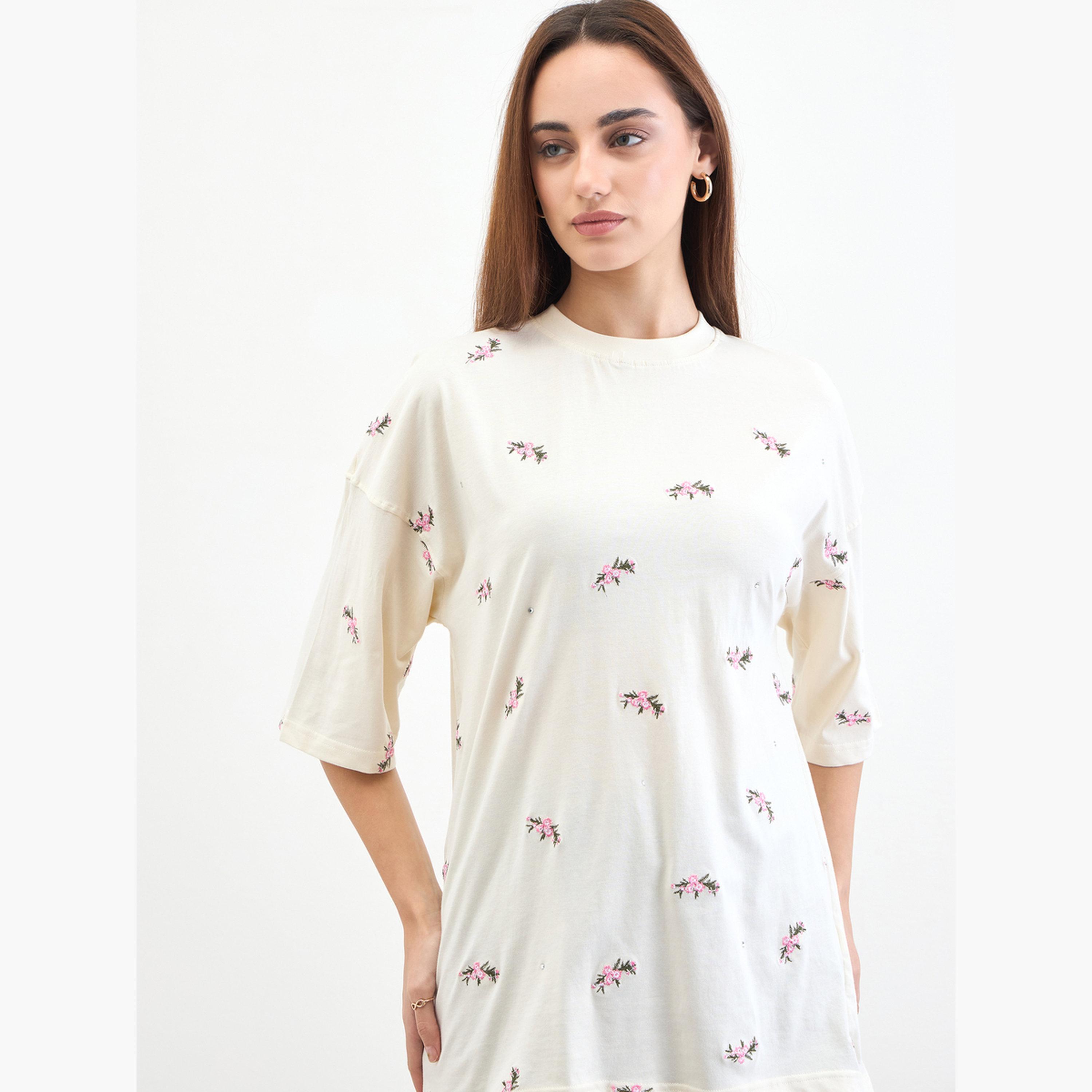 Styli Cream Embroidered Sequined Oversized T-Shirt-women-clothing-tshirts-image-4