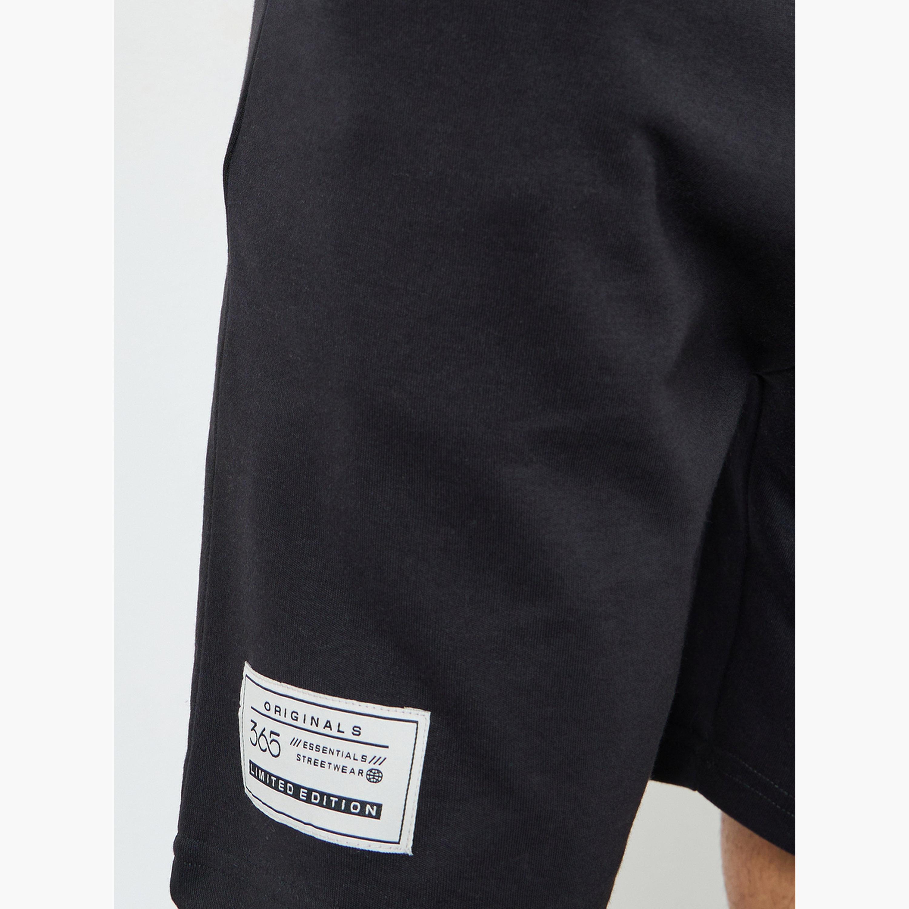 Styli Men Black Plain Knit Shorts with Drawstring Waist-men-clothing-bottoms-shorts-image-3