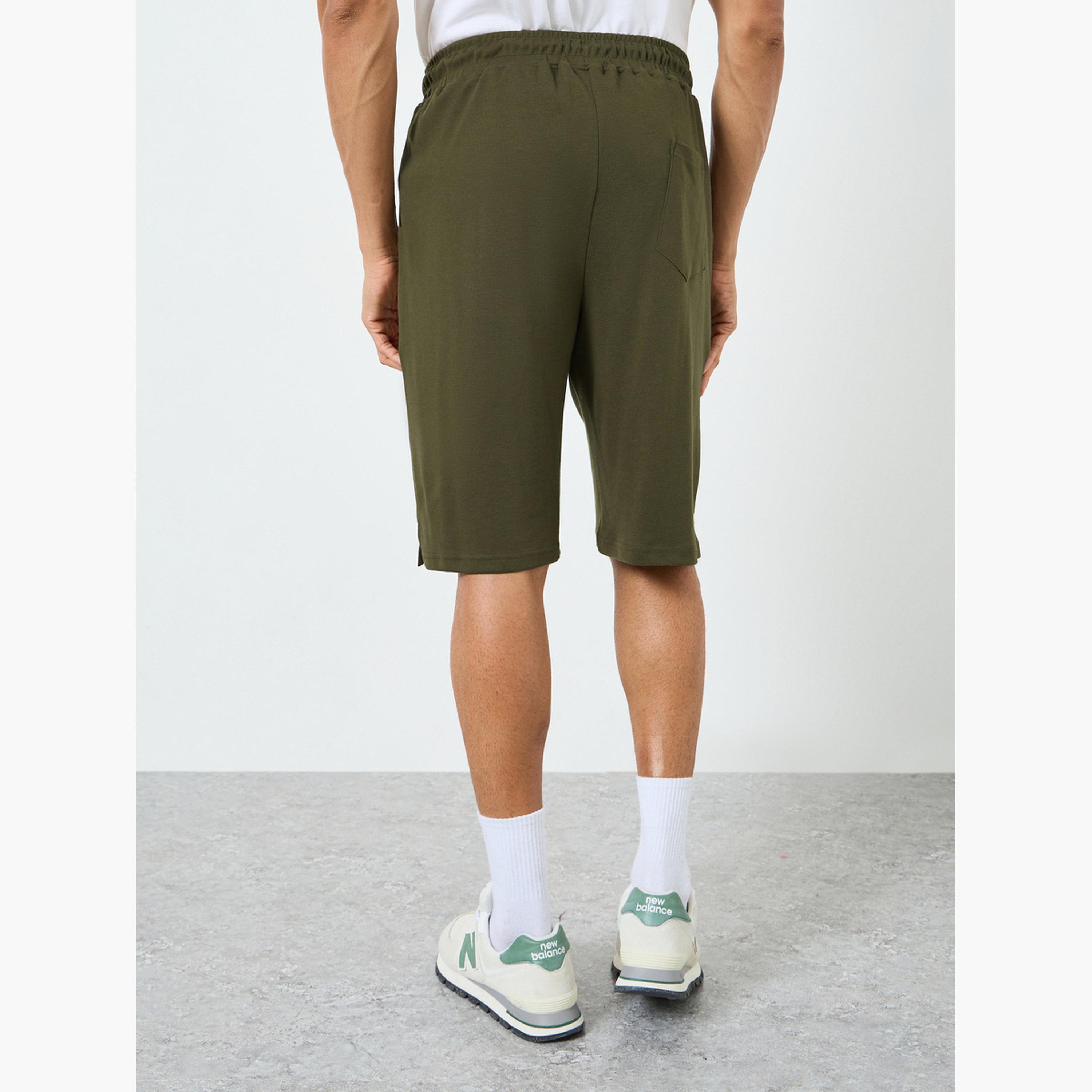 Styli Men Olive Green Oversized Knit Shorts-men-clothing-bottoms-shorts-image-5
