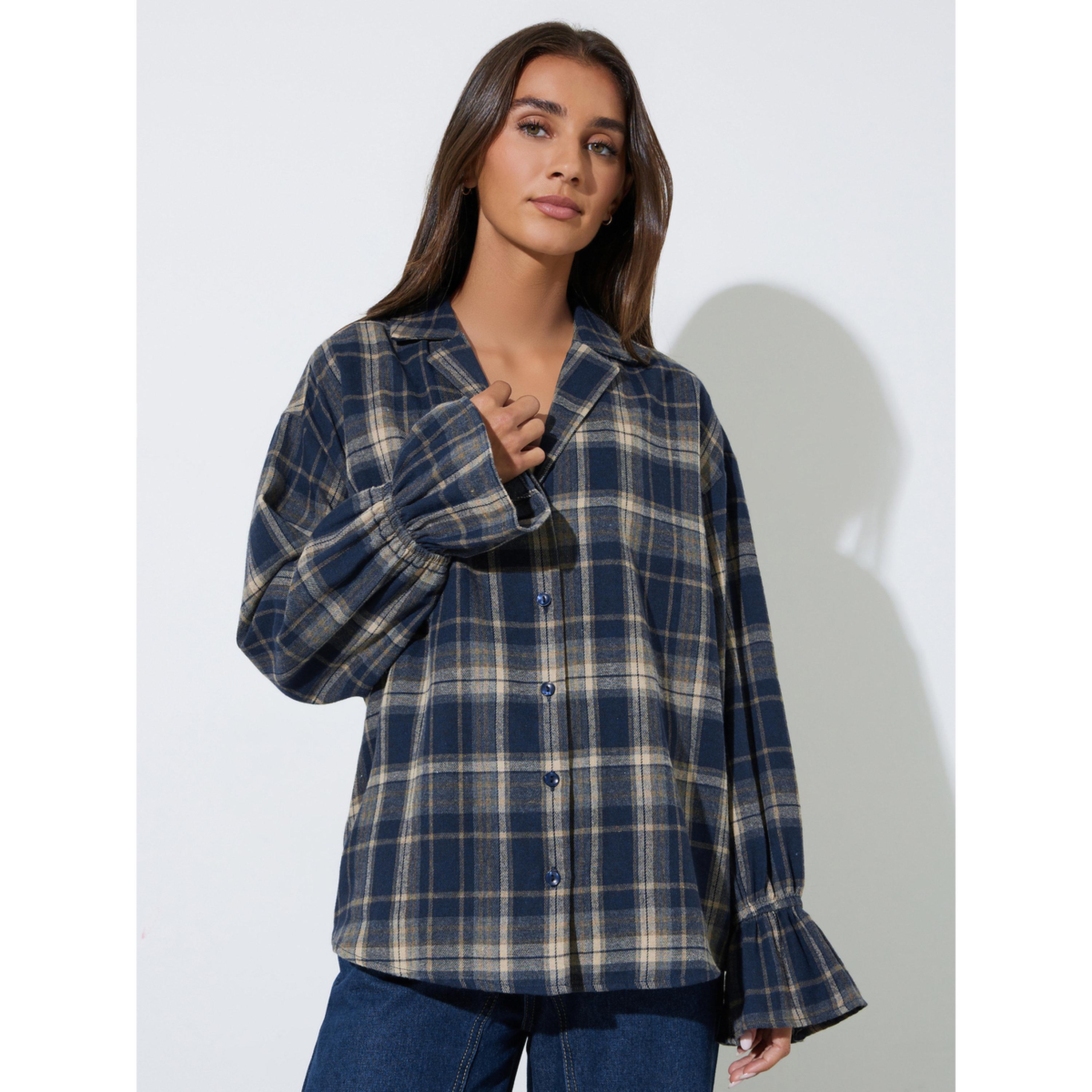 بلوزة بأكمام طويلة وطبعة مربعات باللون الأزرق-women-clothing-shirtsandblouses-shirts-image-1