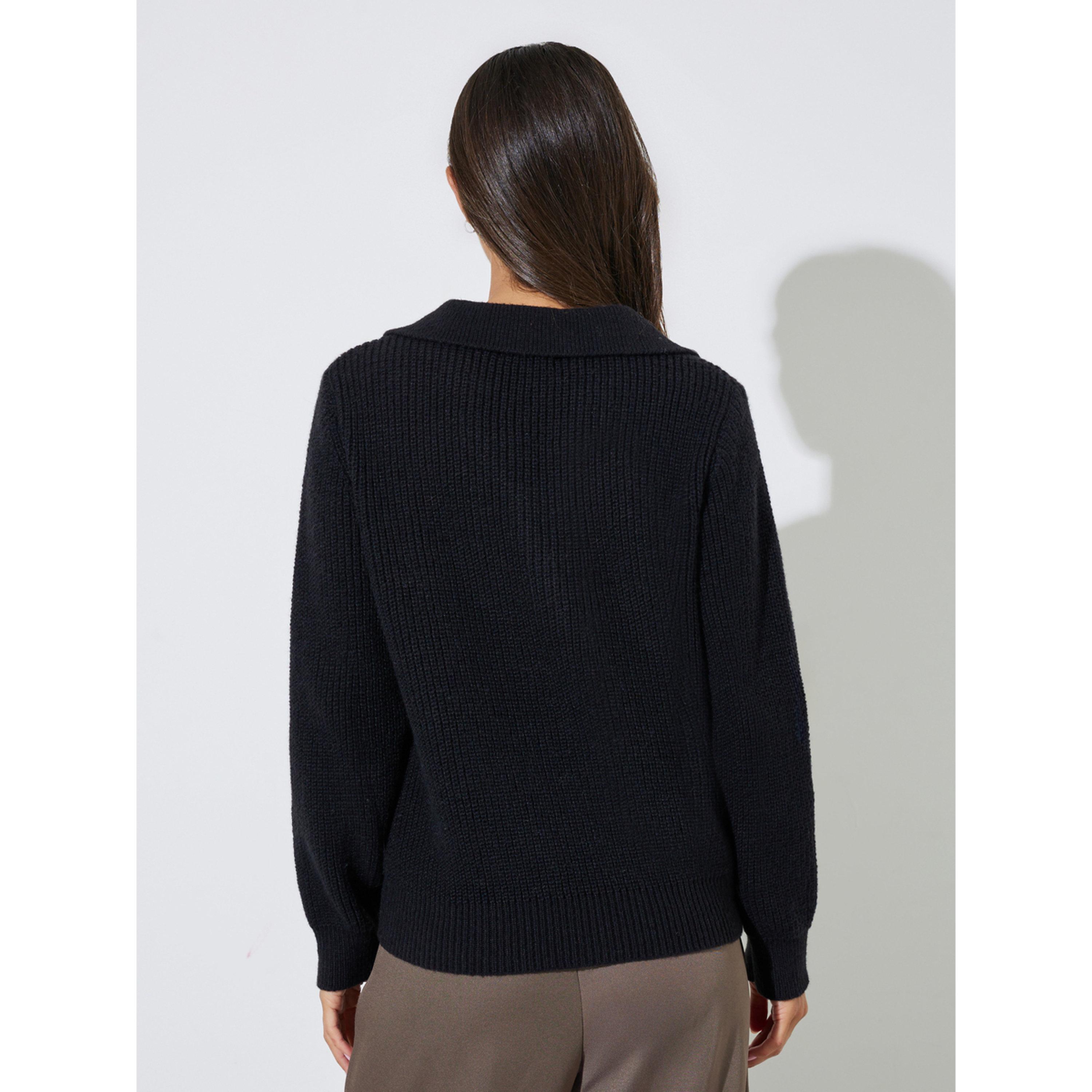 Styli Black Regular Fit Knit Sweater with Button Placket-women-winterwear-cardigansandjumpers-jumpers-image-3