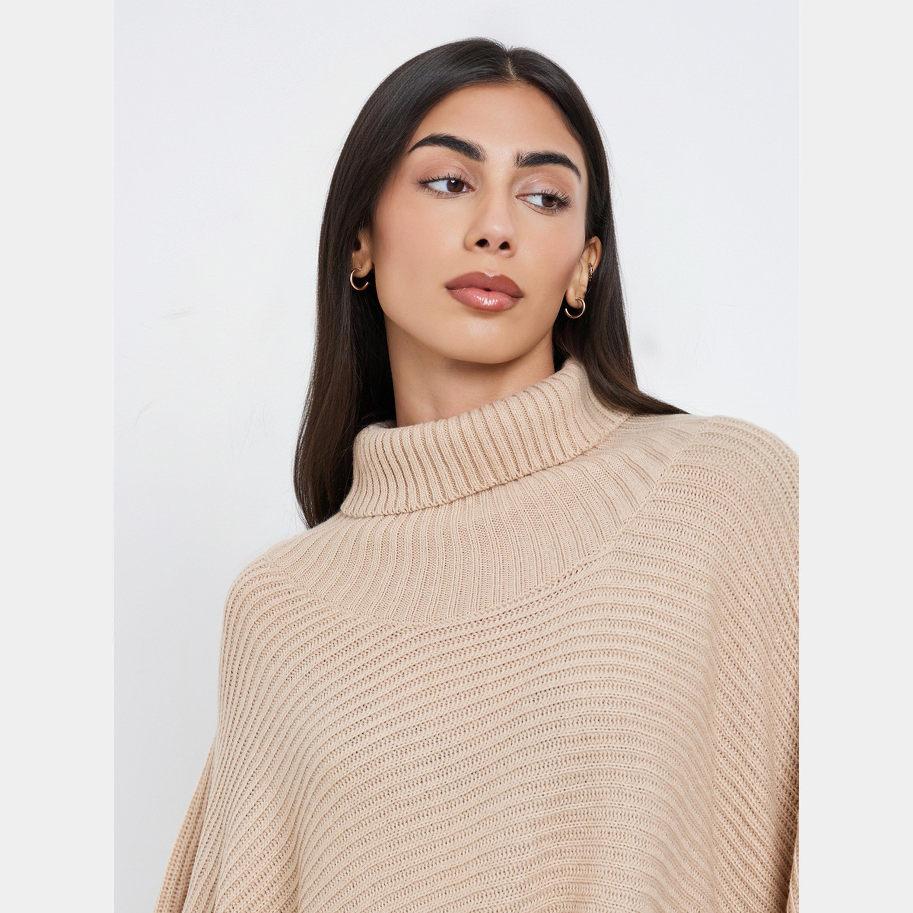 ستايلي - سترة نسائية مقاس واسع قماش سميك محبوك بياقة مدورة وأكمام طويلة لون بيج-women-clothing-cardigansandjumpers-jumpers-image-2