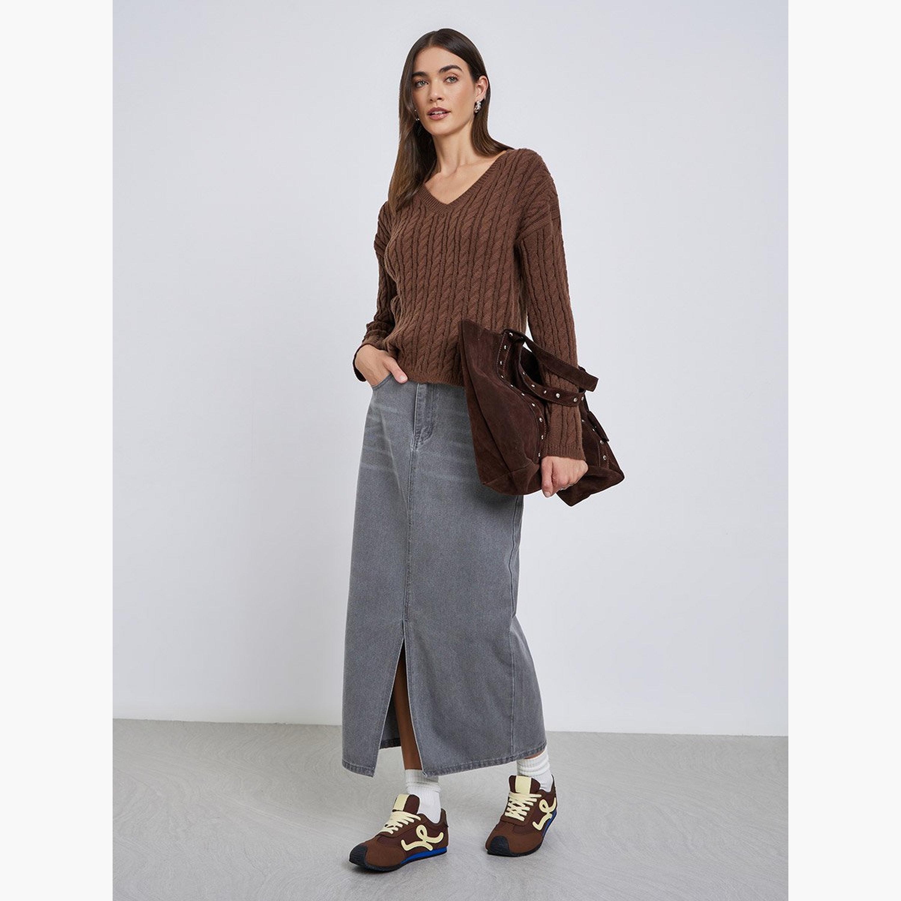 Styli Brown V-Neck Cable Knit Sweater-women-winterwear-cardigansandjumpers-jumpers-image-2