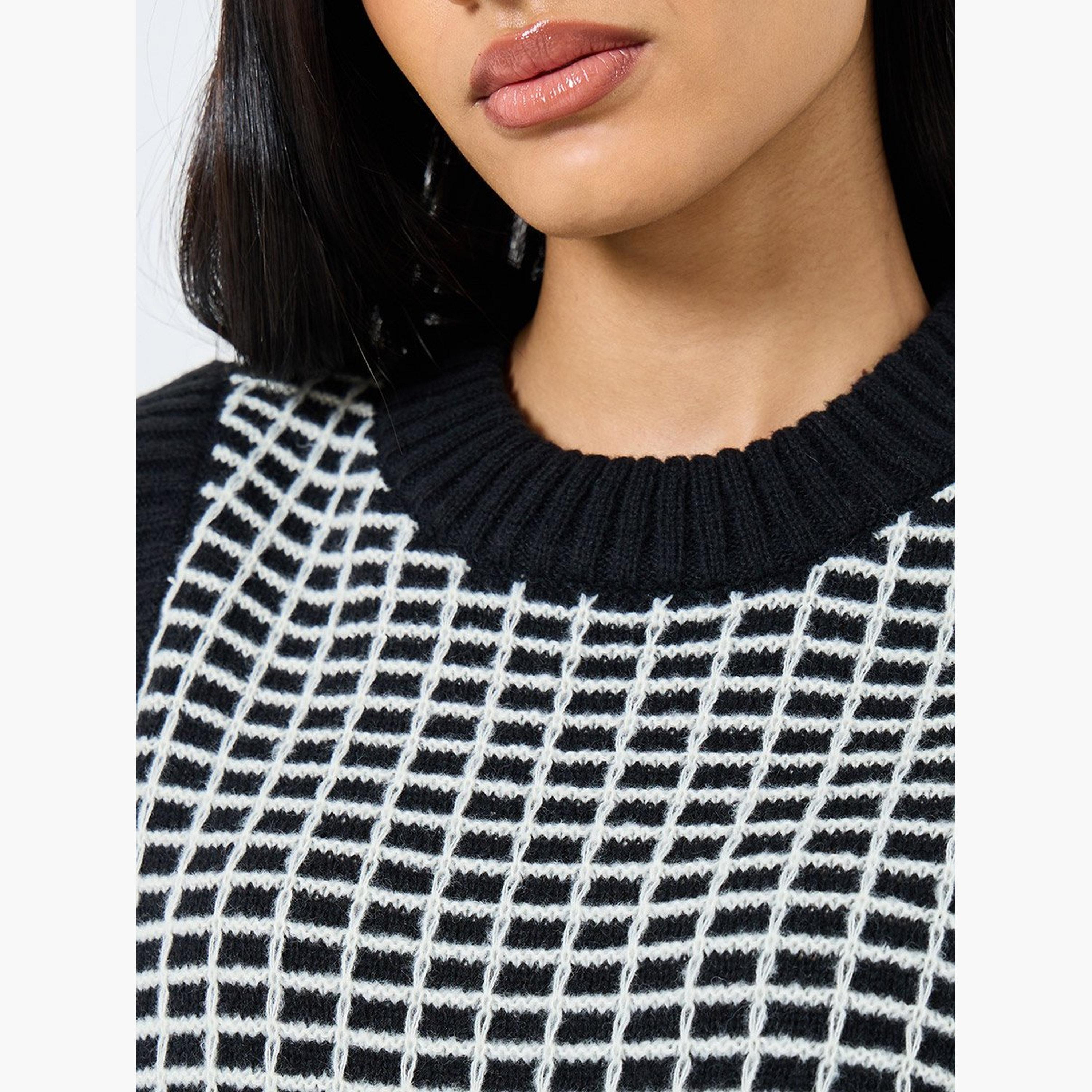 ستايلي - سترة محبوكة سوداء بدون أكمام-women-clothing-shirtsandblouses-blouses-image-4