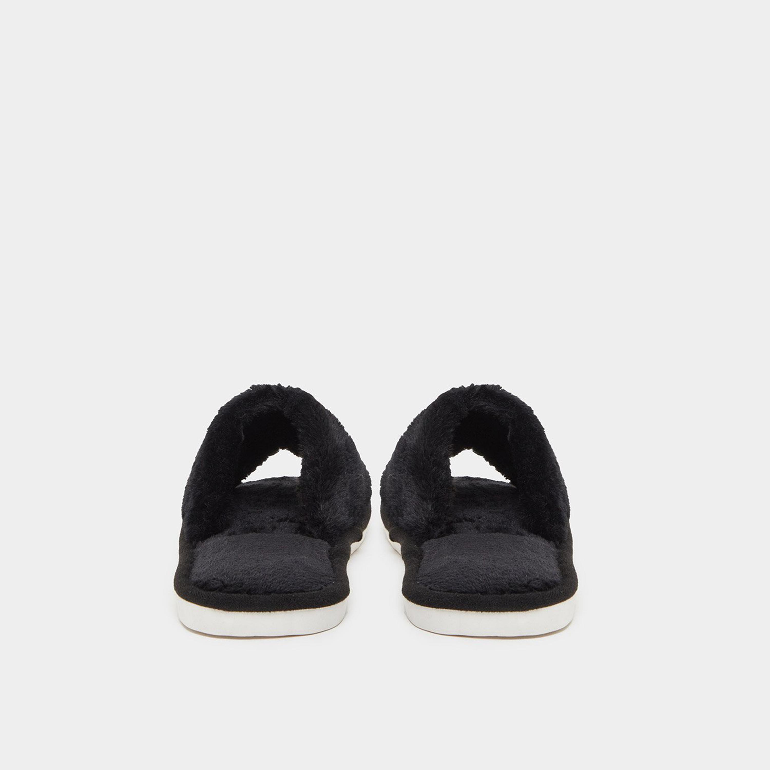 ستايلي - نعال من الفرو الصناعي المطرز-women-shoes-bedroomslippers-image-4
