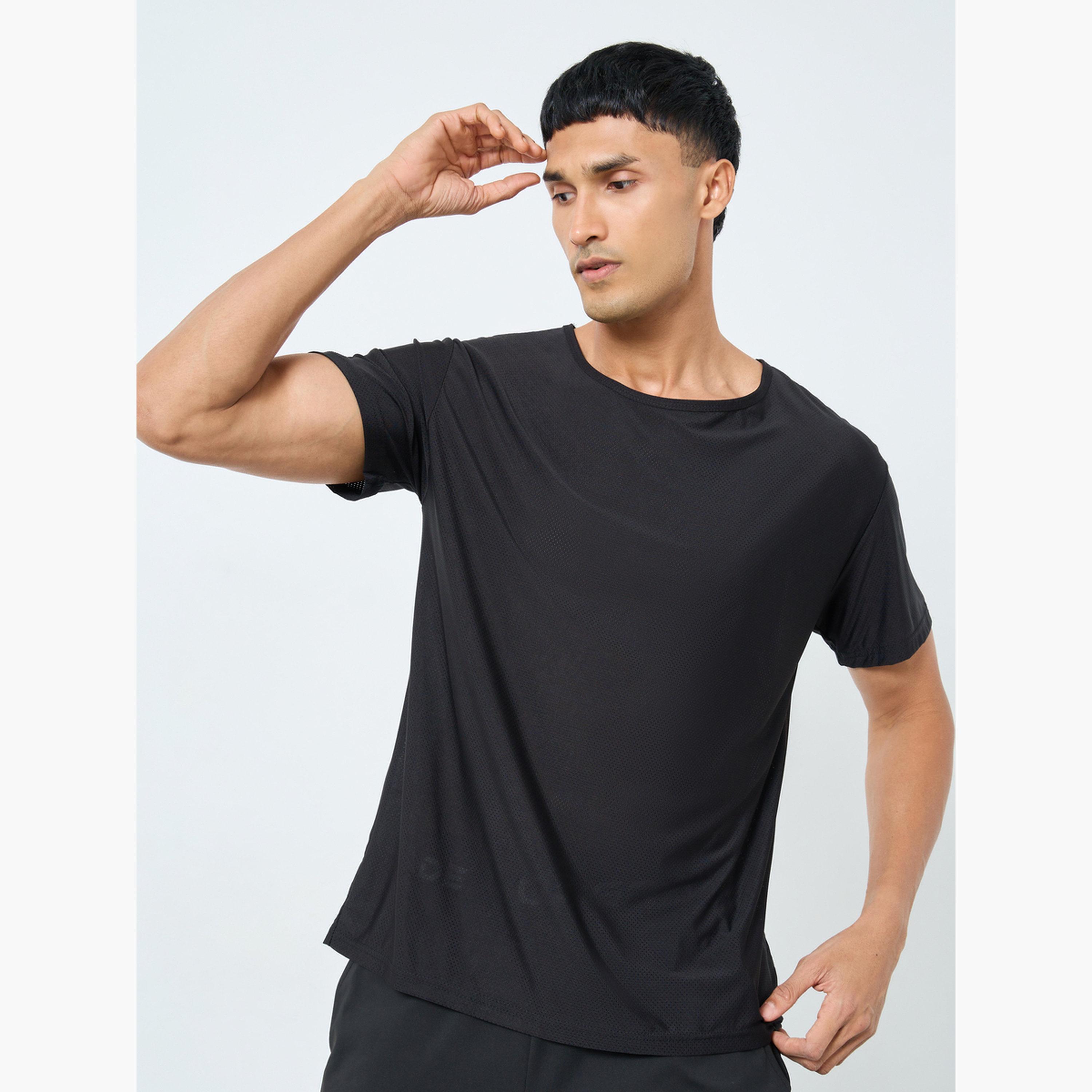 Styli Men Black Running Regular Fit T-Shirt-men-clothing-sportswearandactivewear-tshirtsandpolos-image-1