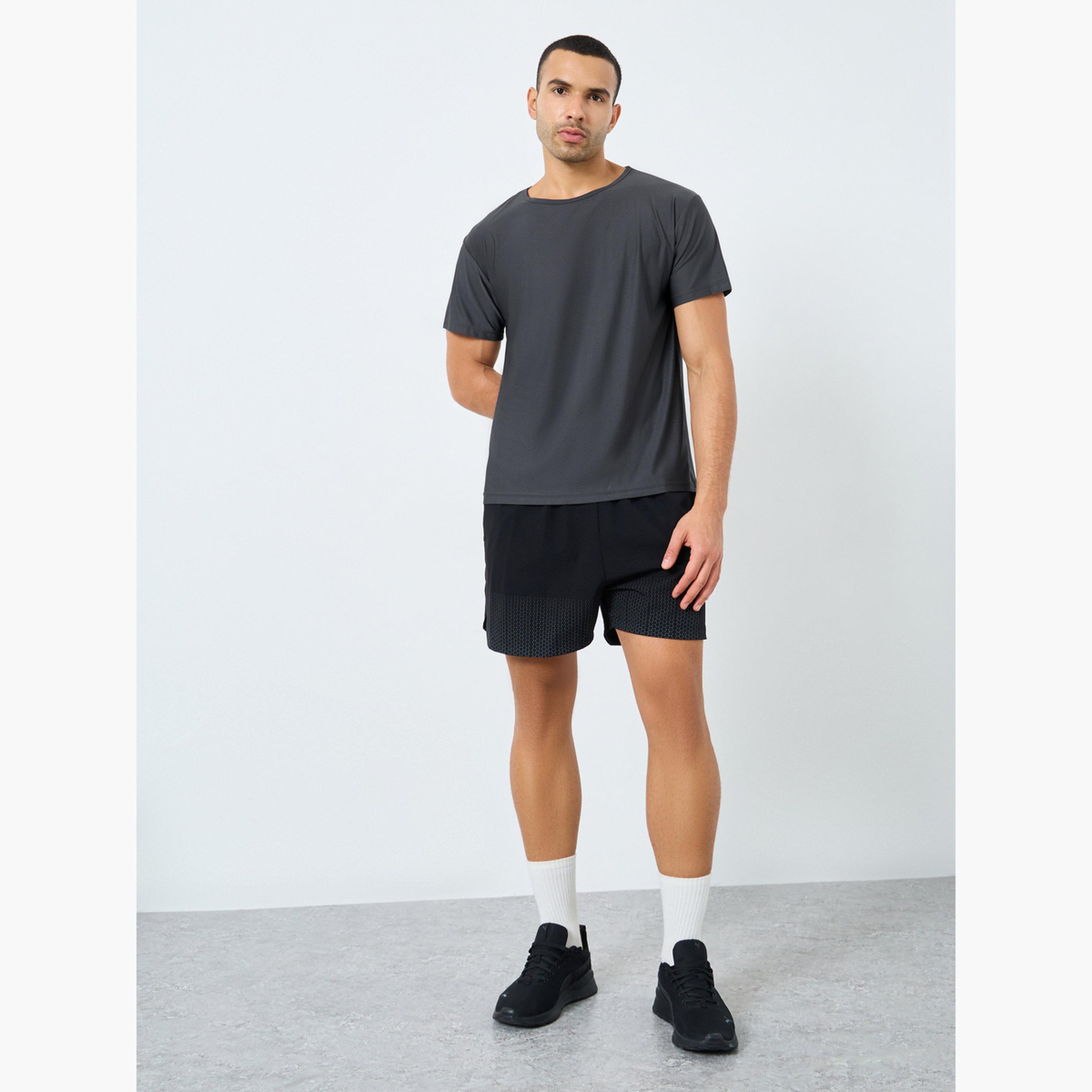 Styli Regular Fit Textured Crew Neck Athleisure T-Shirt-men-clothing-sportswearandactivewear-tshirtsandpolos-image-2