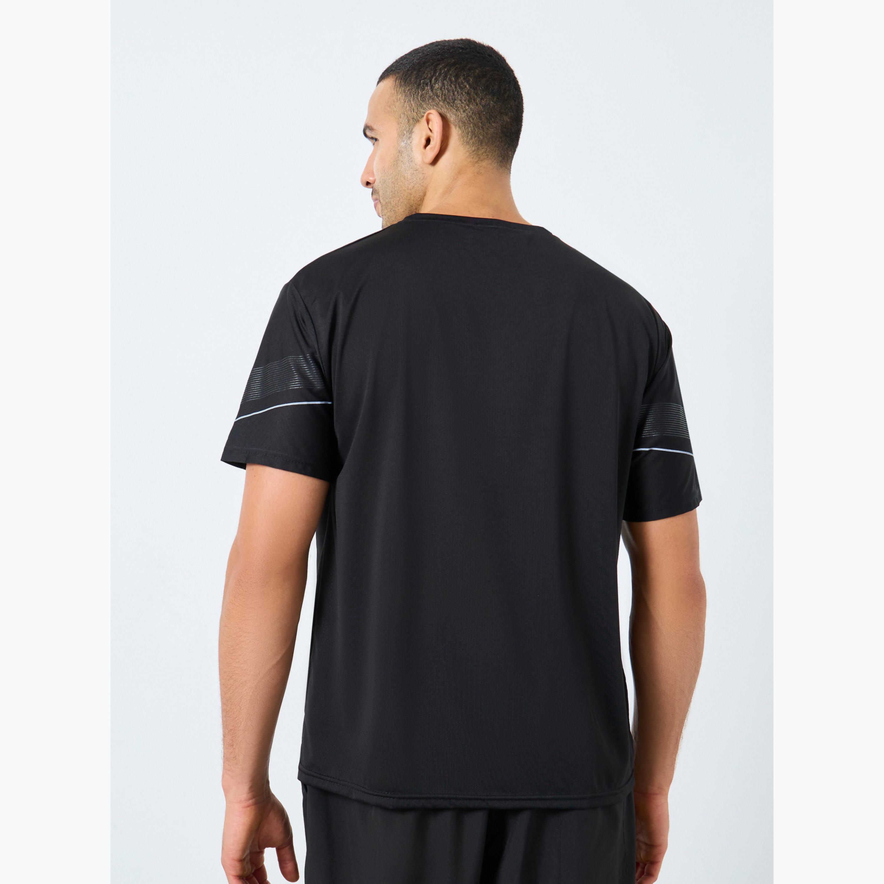 Styli Regular Fit Crew Neck Athleisure T-Shirt-men-clothing-sportswearandactivewear-tshirtsandpolos-image-4