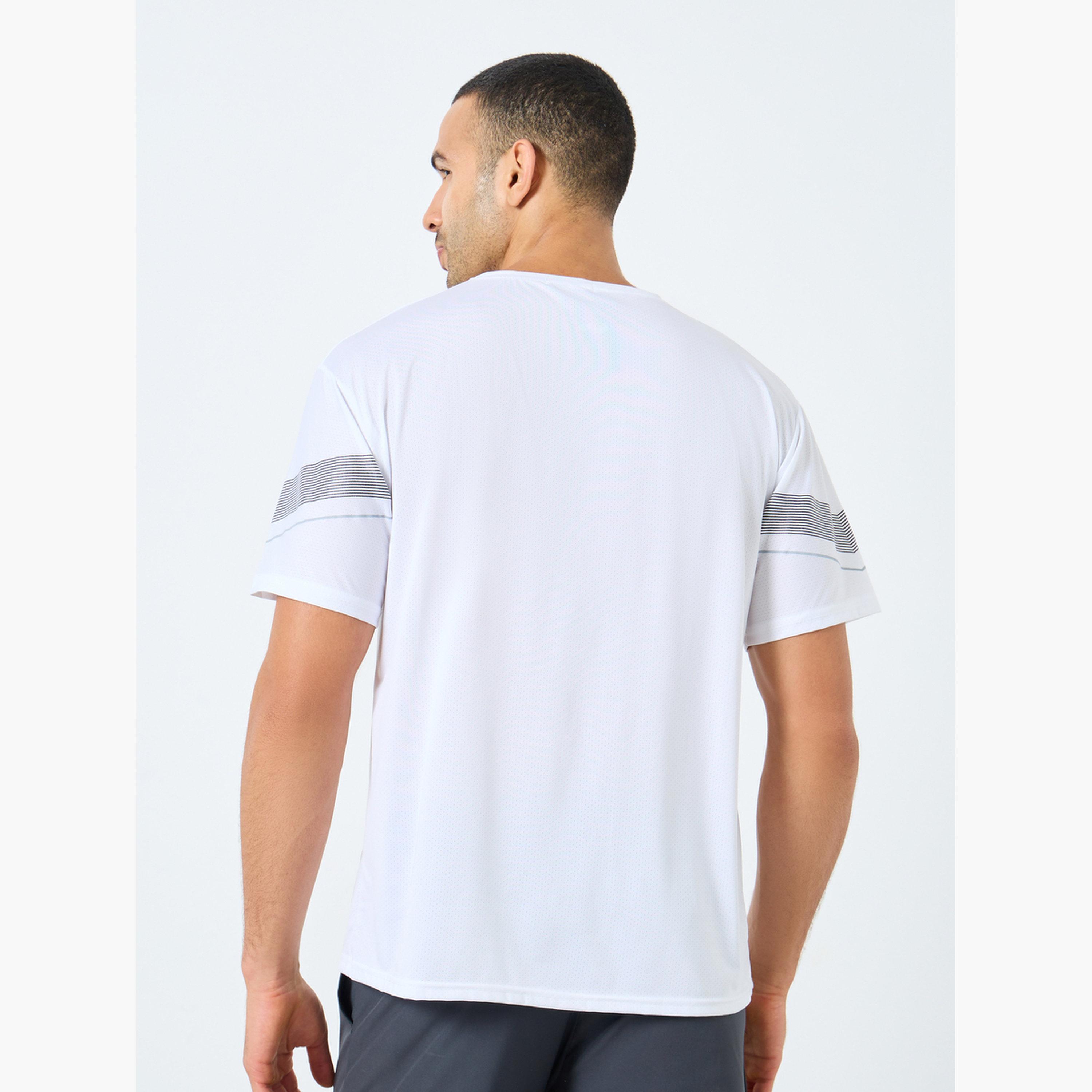 Styli Regular Fit Crew Neck Athleisure T-Shirt-men-clothing-sportswearandactivewear-tshirtsandpolos-image-4