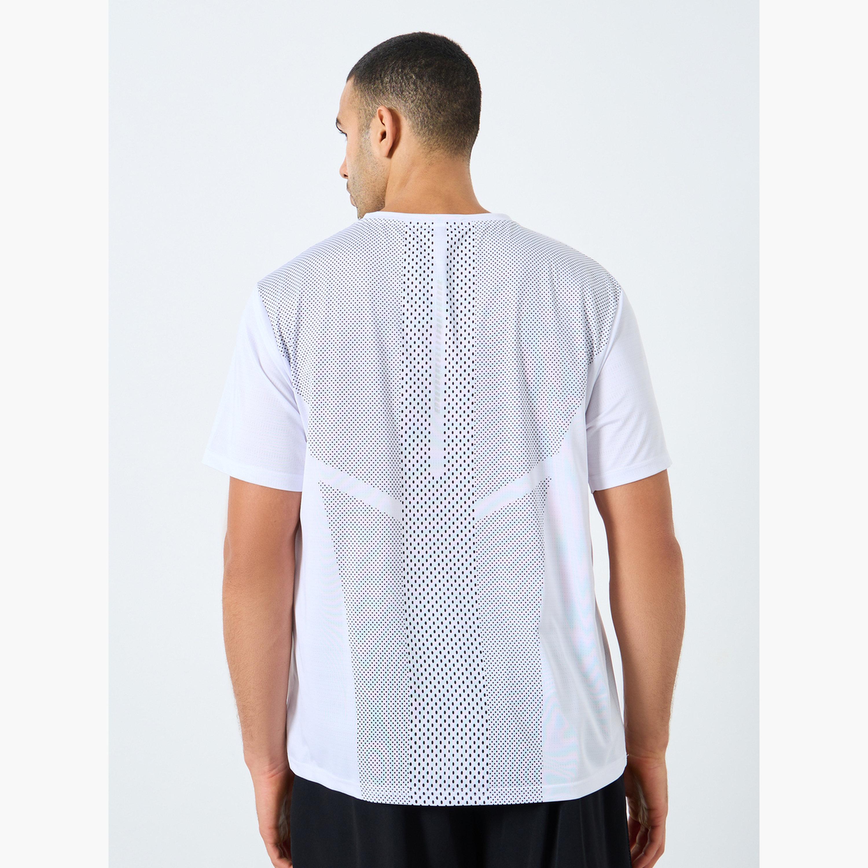 Styli Regular Fit Crew Neck Athleisure T-Shirt-men-clothing-sportswearandactivewear-tshirtsandpolos-image-4