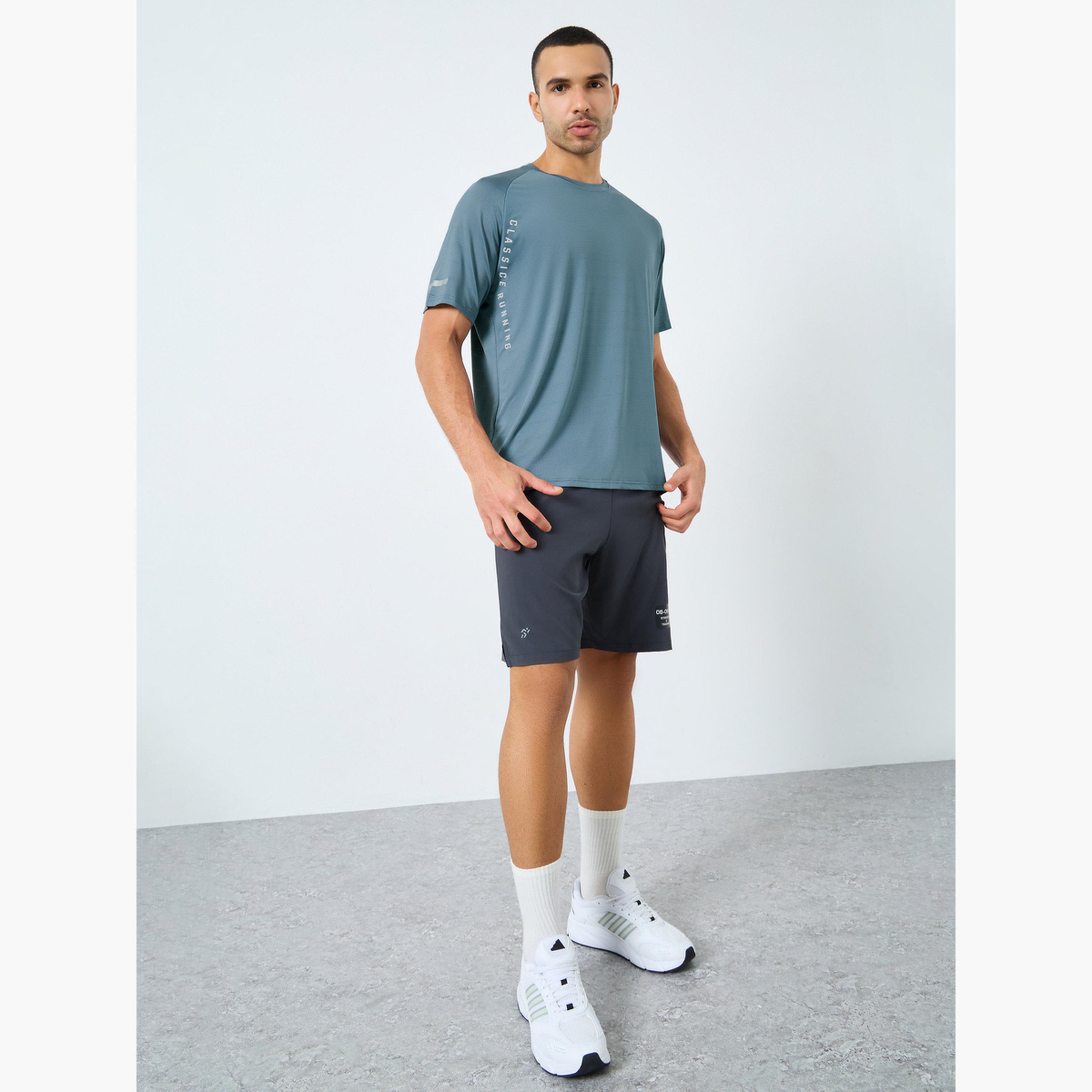 Styli Regular Fit Side Placement Print Detailing Athleisure T-Shirt-men-clothing-sportswearandactivewear-tshirtsandpolos-image-2