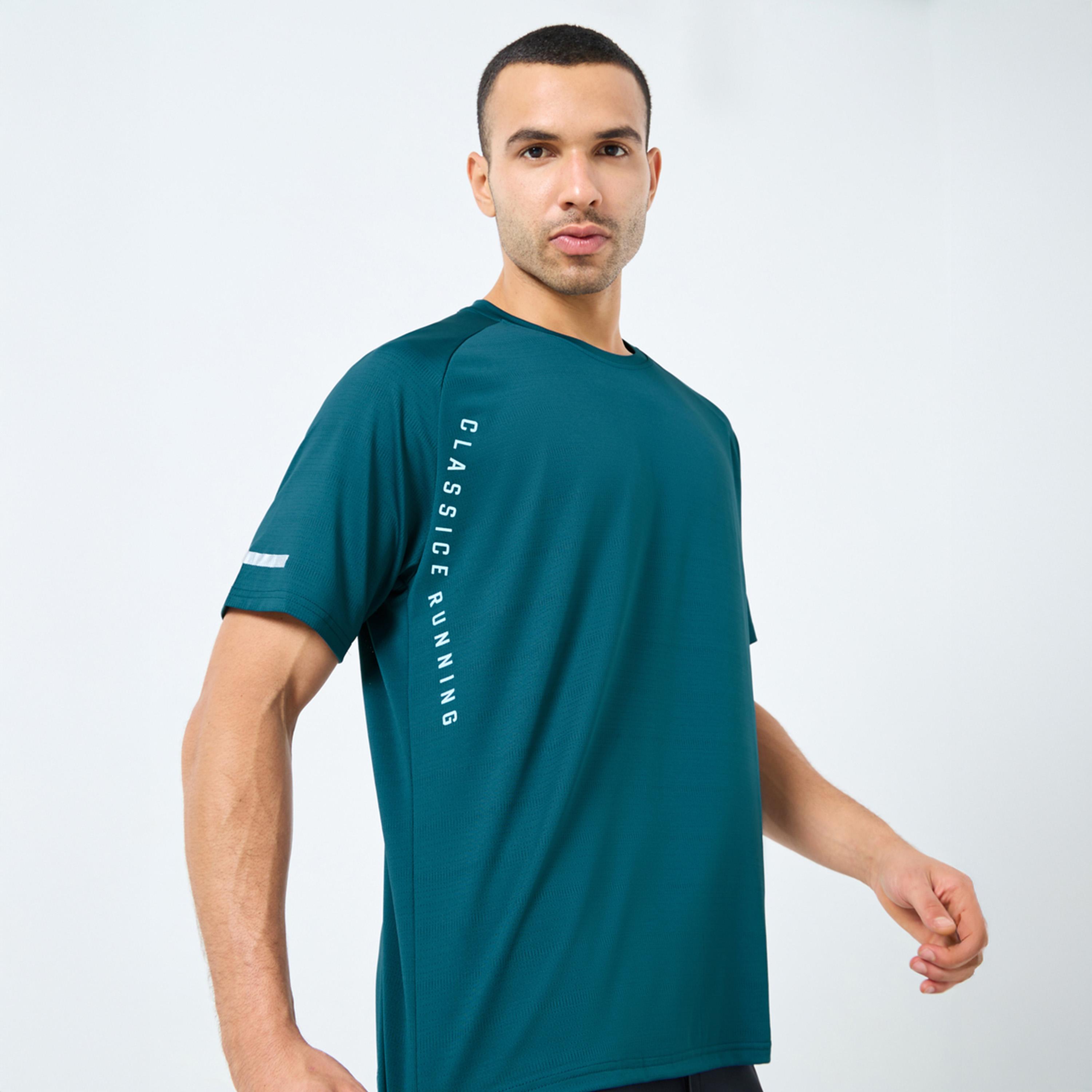 Styli Regular Fit Side Placement Print Detailing Athleisure T-Shirt-men-clothing-sportswearandactivewear-tshirtsandpolos-image-1