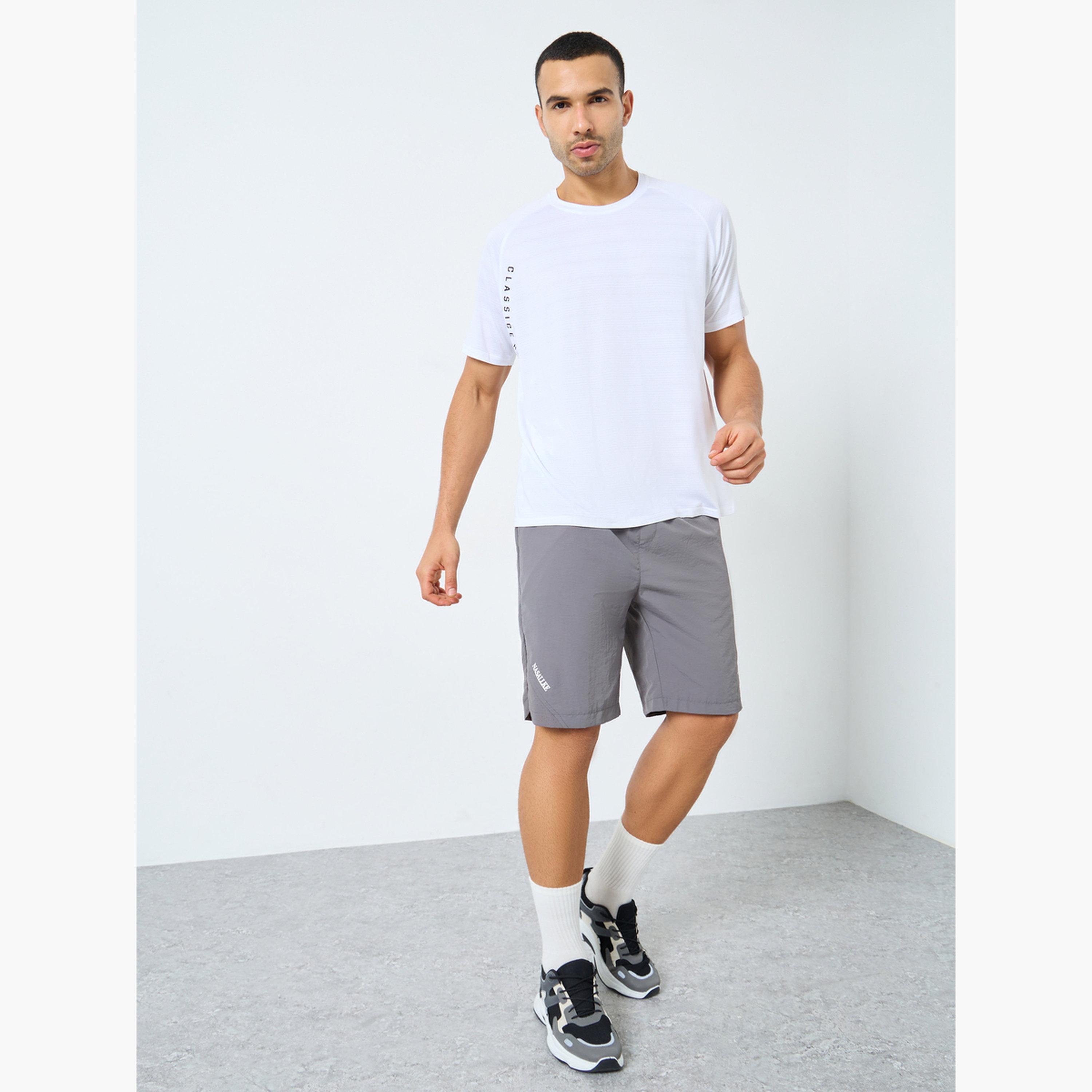 Styli Regular Fit Side Placement Print Detailing Athleisure T-Shirt-men-clothing-sportswearandactivewear-tshirtsandpolos-image-2