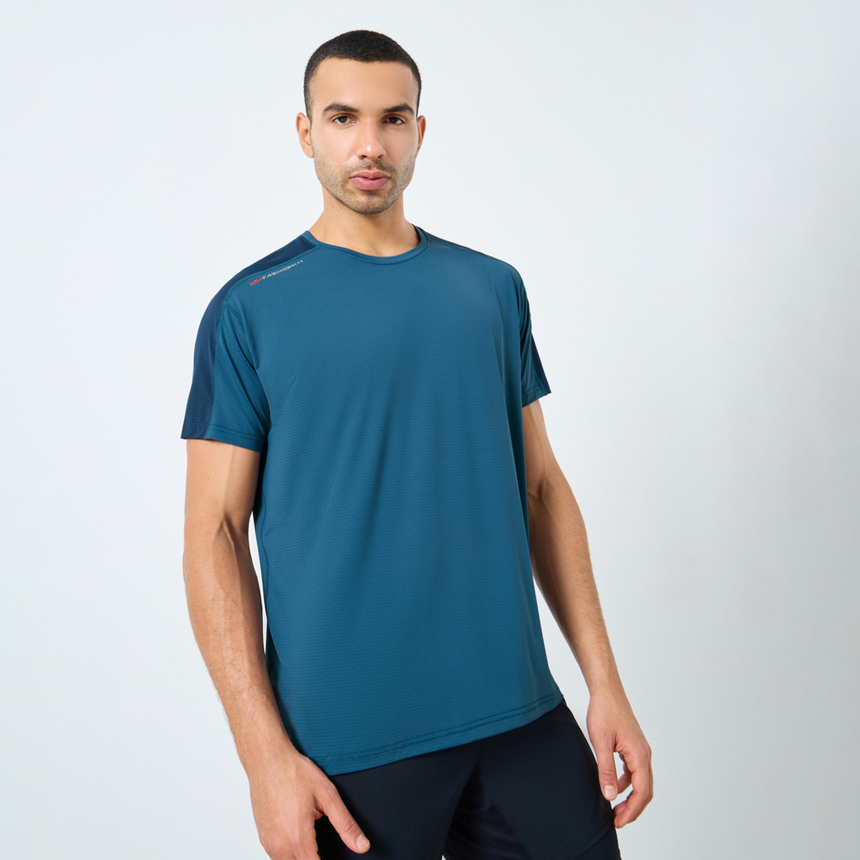 Styli Regular Fit Shoulder Contrast Detail Athleisure T-Shirt-men-clothing-sportswearandactivewear-tshirtsandpolos-image-1