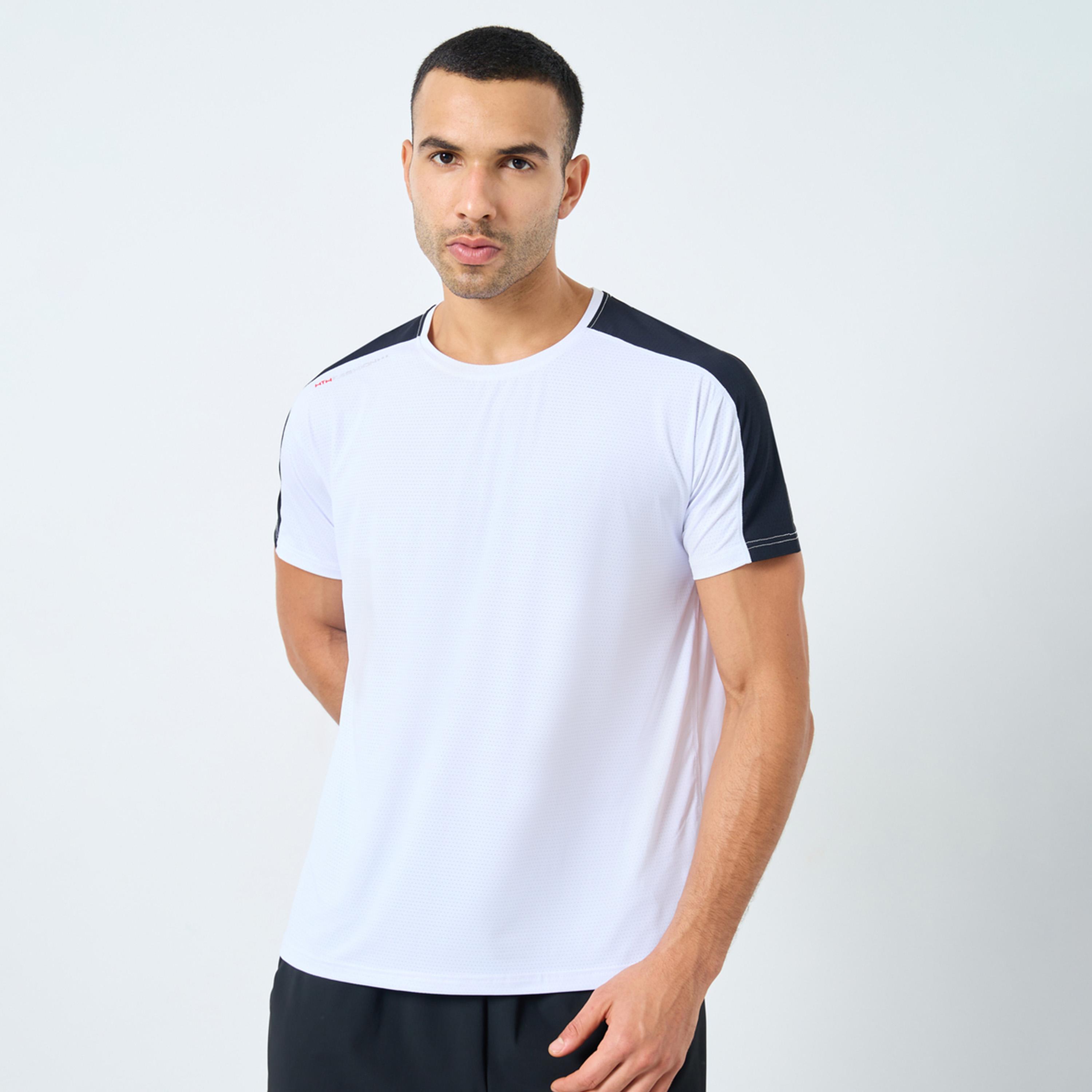 Styli Regular Fit Shoulder Contrast Detail Athleisure T-Shirt-men-clothing-sportswearandactivewear-tshirtsandpolos-image-1
