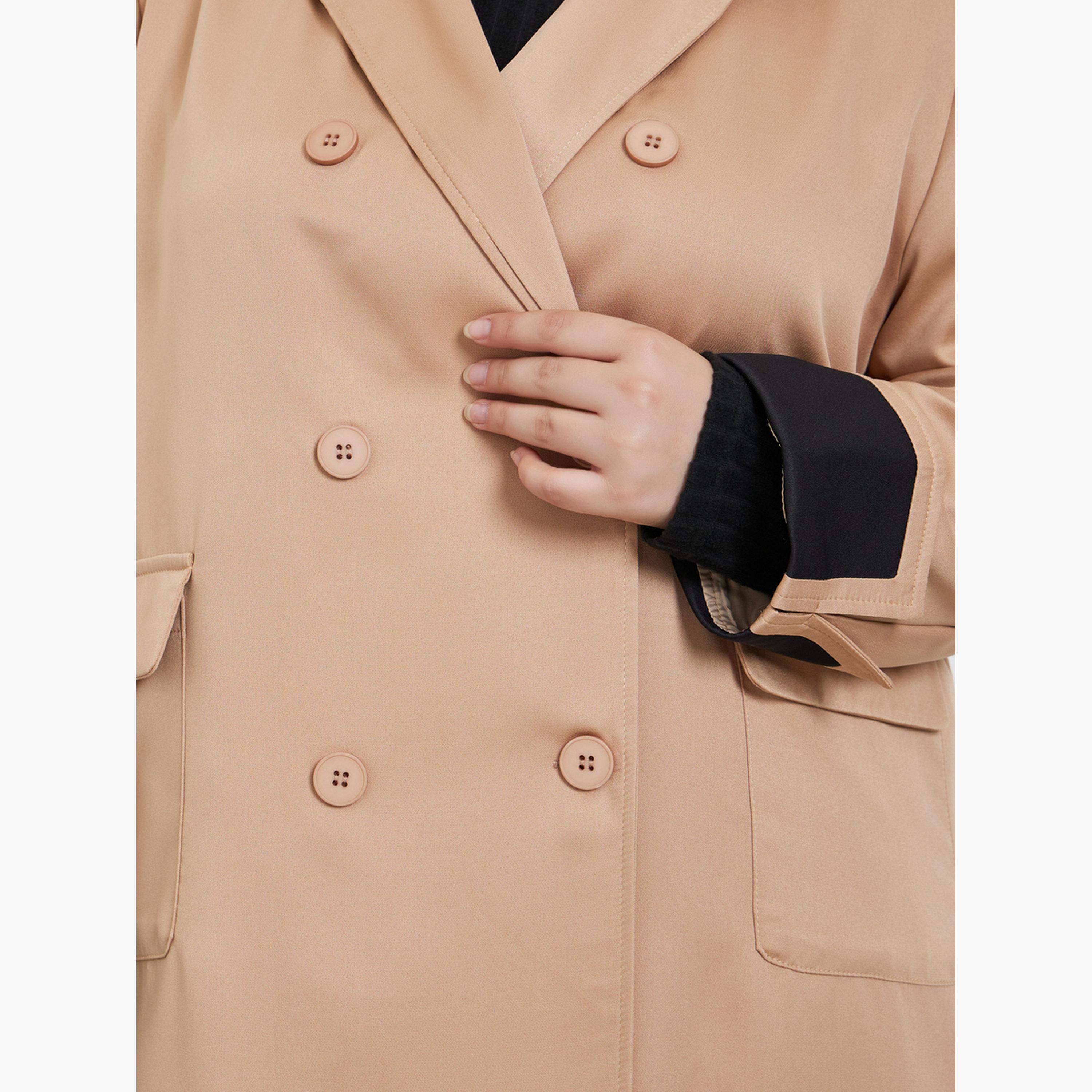 ستايلي - معطف ترنش حجم كبير بتفاصيل متباينة-women-clothing-plussize-coatsandjackets-coats-image-3