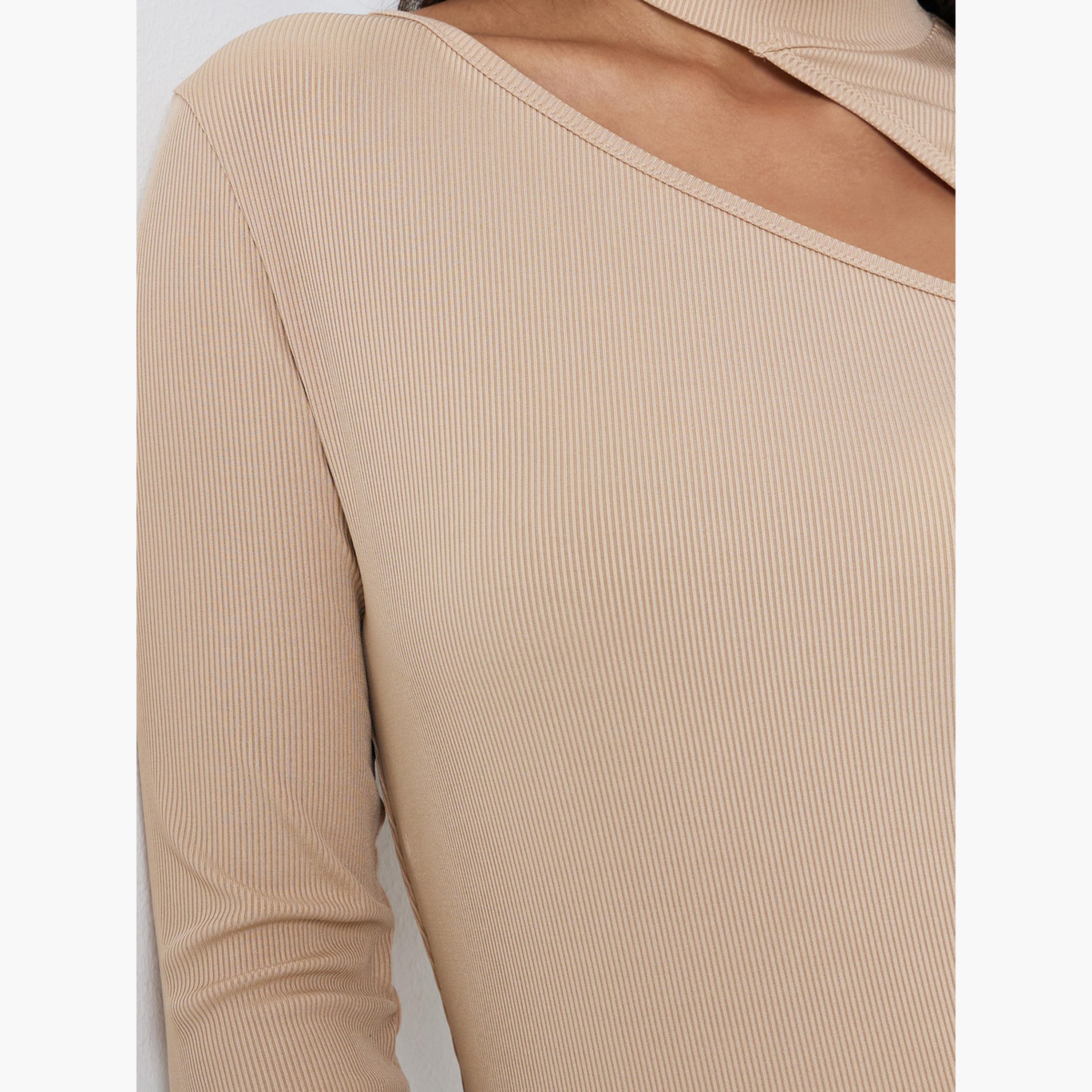 ستايلي - بلوزة محبوكة لون بيج مع تفاصيل مقصوصة-women-clothing-tshirts-image-4
