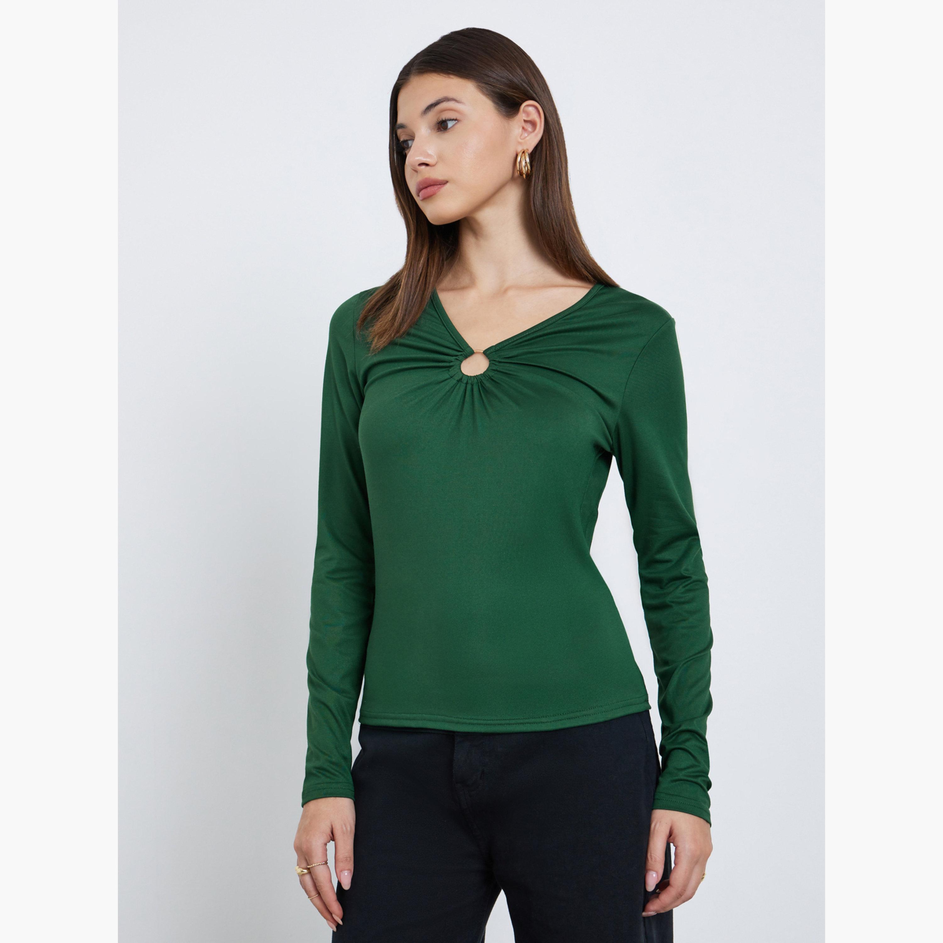 ستايلي - بلوزة محبوكة ملائمة بتفاصيل ثقب لون أخضر-women-clothing-shirtsandblouses-shirts-image-3