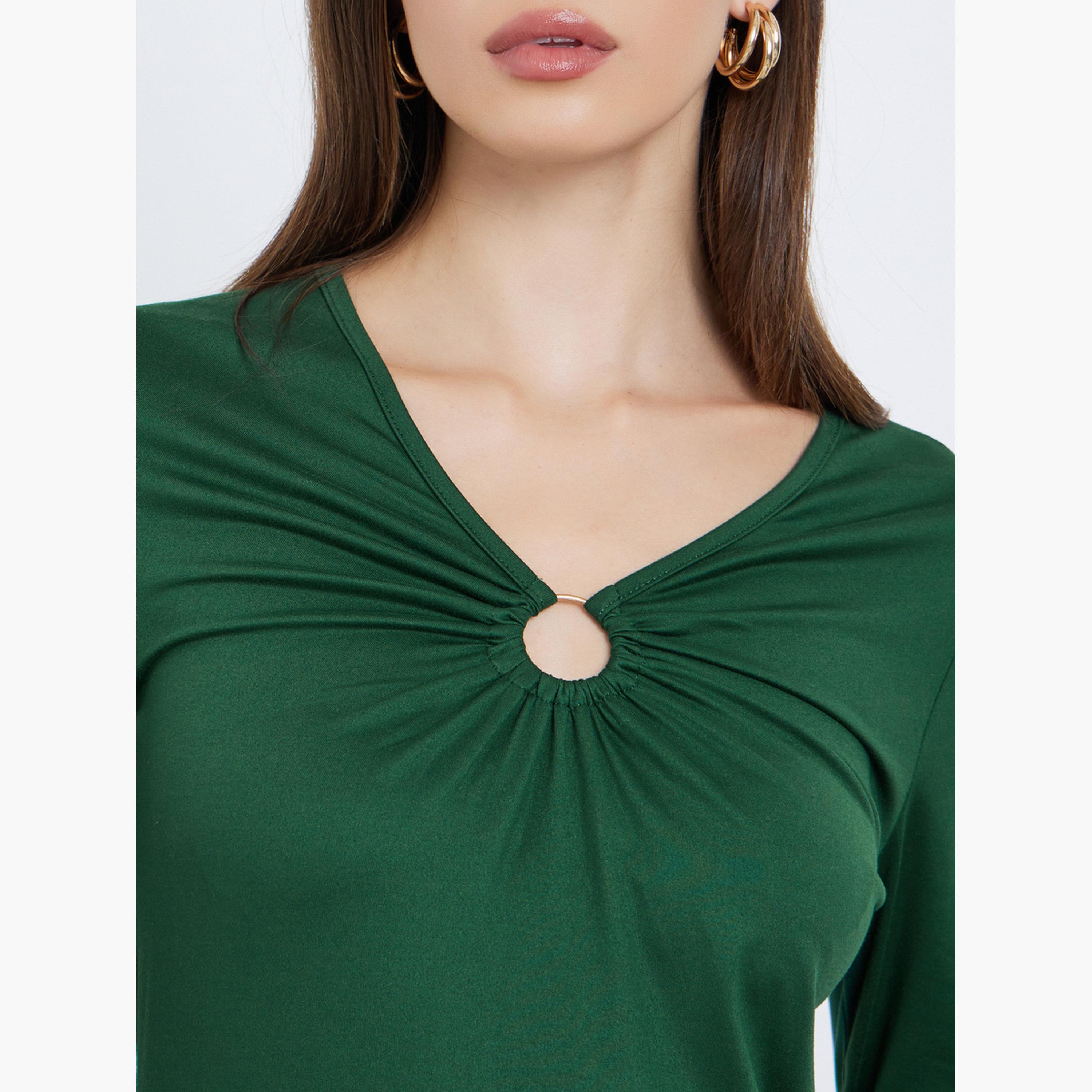 Styli Green Keyhole Detail Fitted Knit Top-women-clothing-shirtsandblouses-shirts-image-4