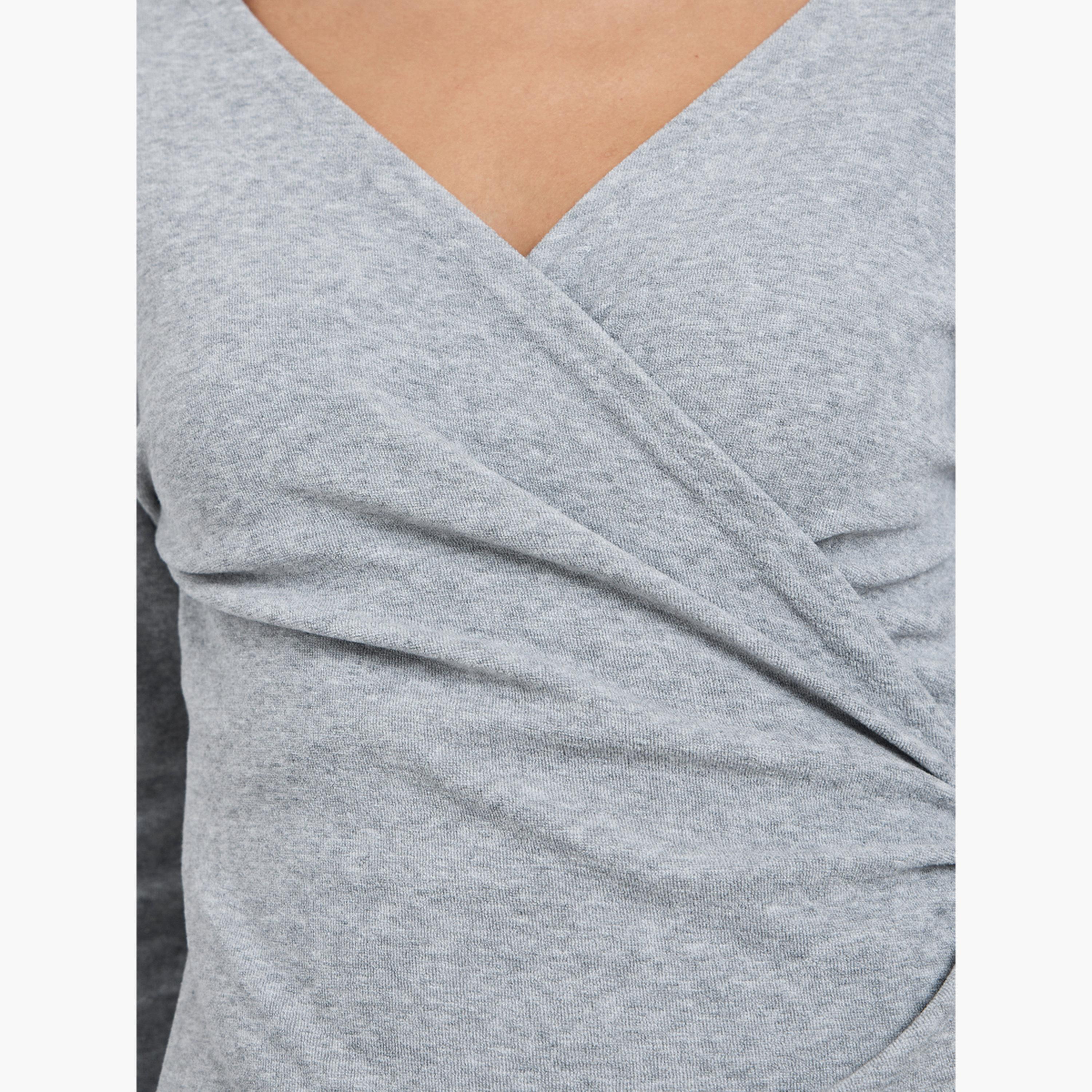 ستايلي - بلوزة رمادية سادة بأكمام طويلة ومحبوكة-women-clothing-shirtsandblouses-blouses-image-4