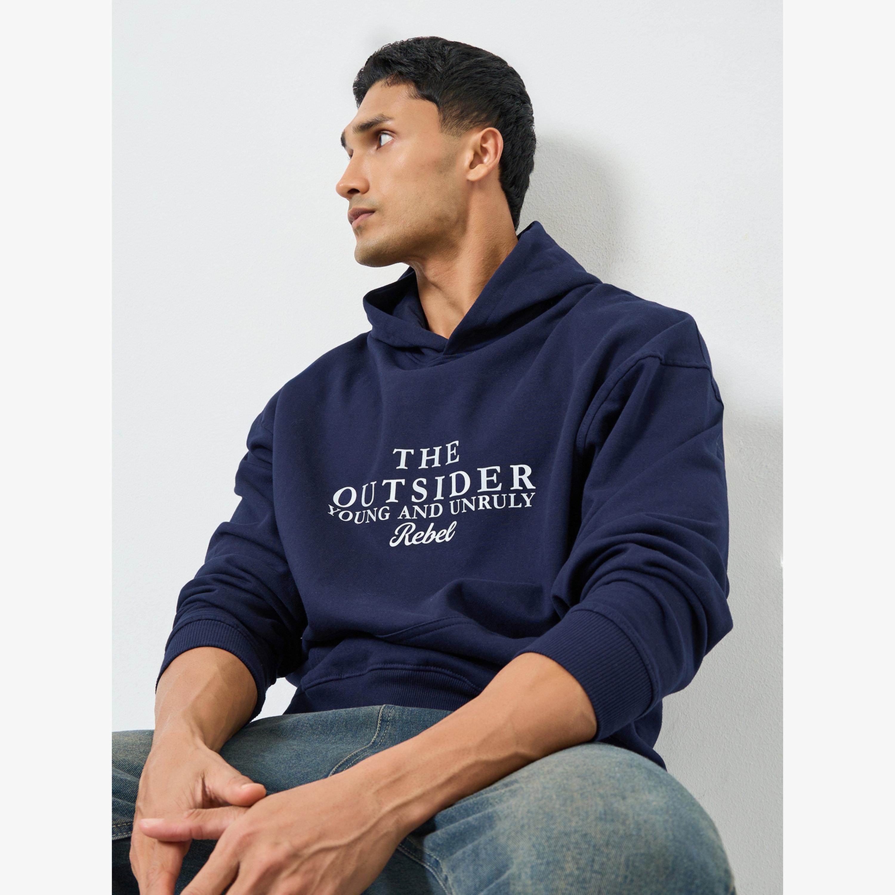 هودي بقصة واسعة بجيوب كانجارو-men-clothing-hoodiesandsweatshirts-image-3