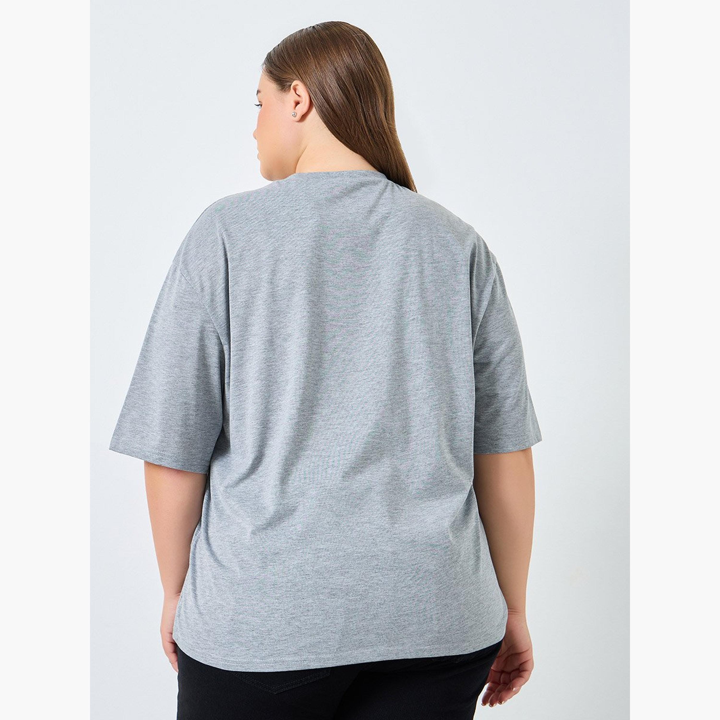 Styli Plus Size Grey Graphic Print T-Shirt-women-clothing-tshirts-image-4