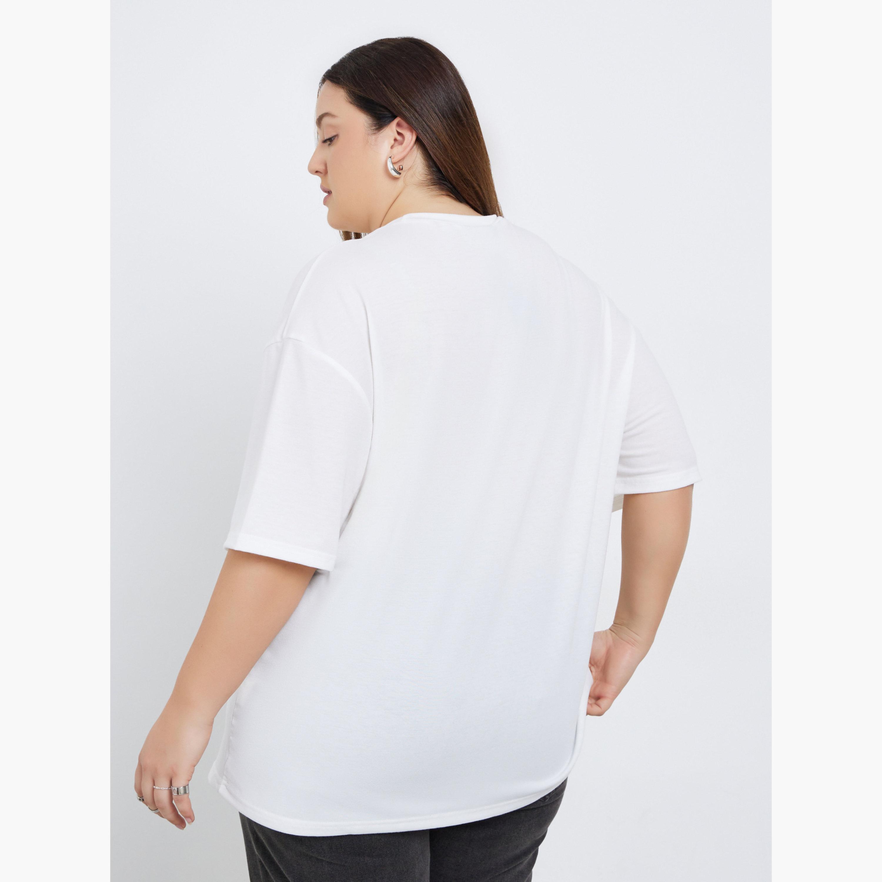 Styli Plus Size White Studded Pocket Detail T-Shirt-women-clothing-tshirts-image-4