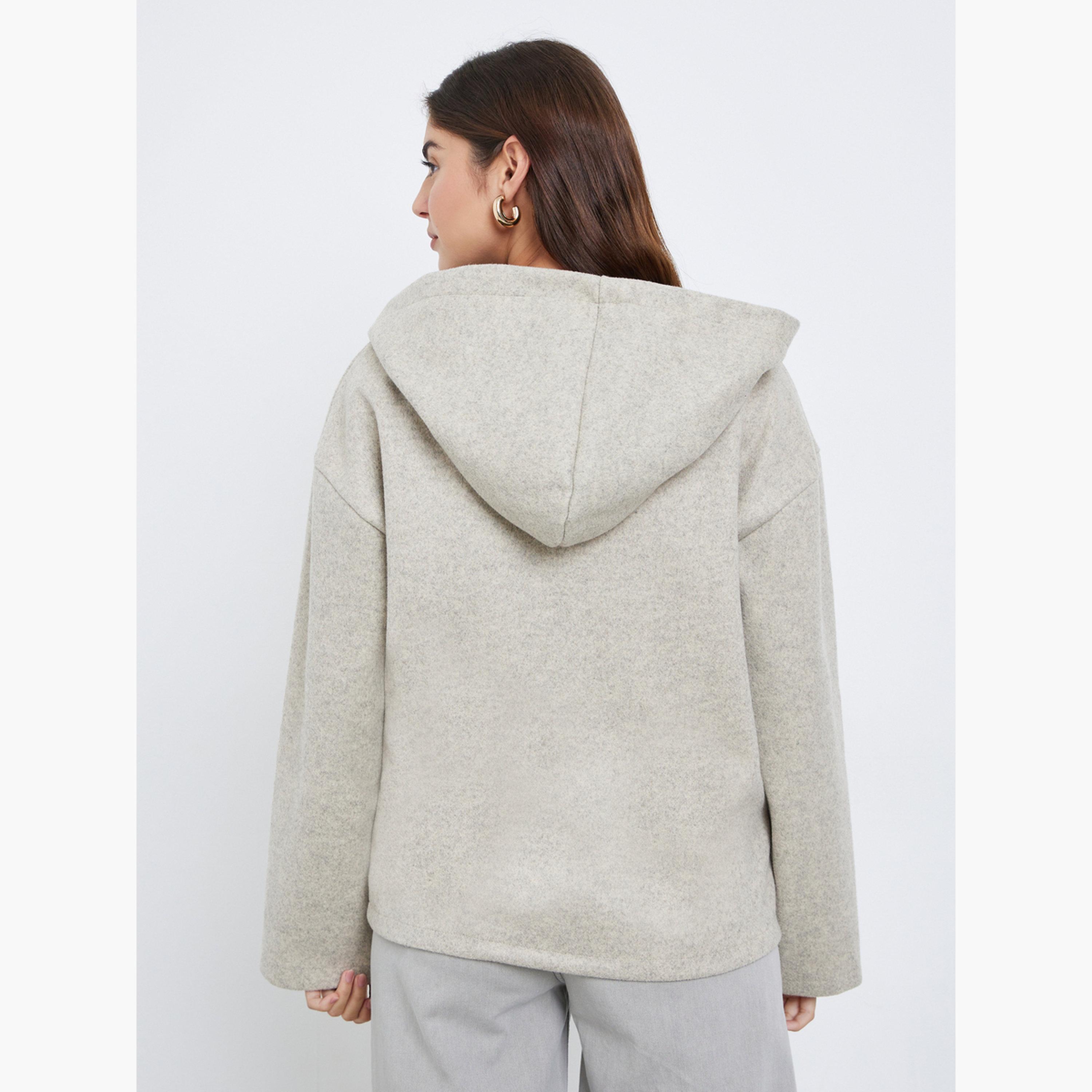 ستايلي - جاكيت بومبر تصميم واسع من الصوف باللون البيج للنساء -women-clothing-hoodiesandsweatshirts-hoodies-image-4