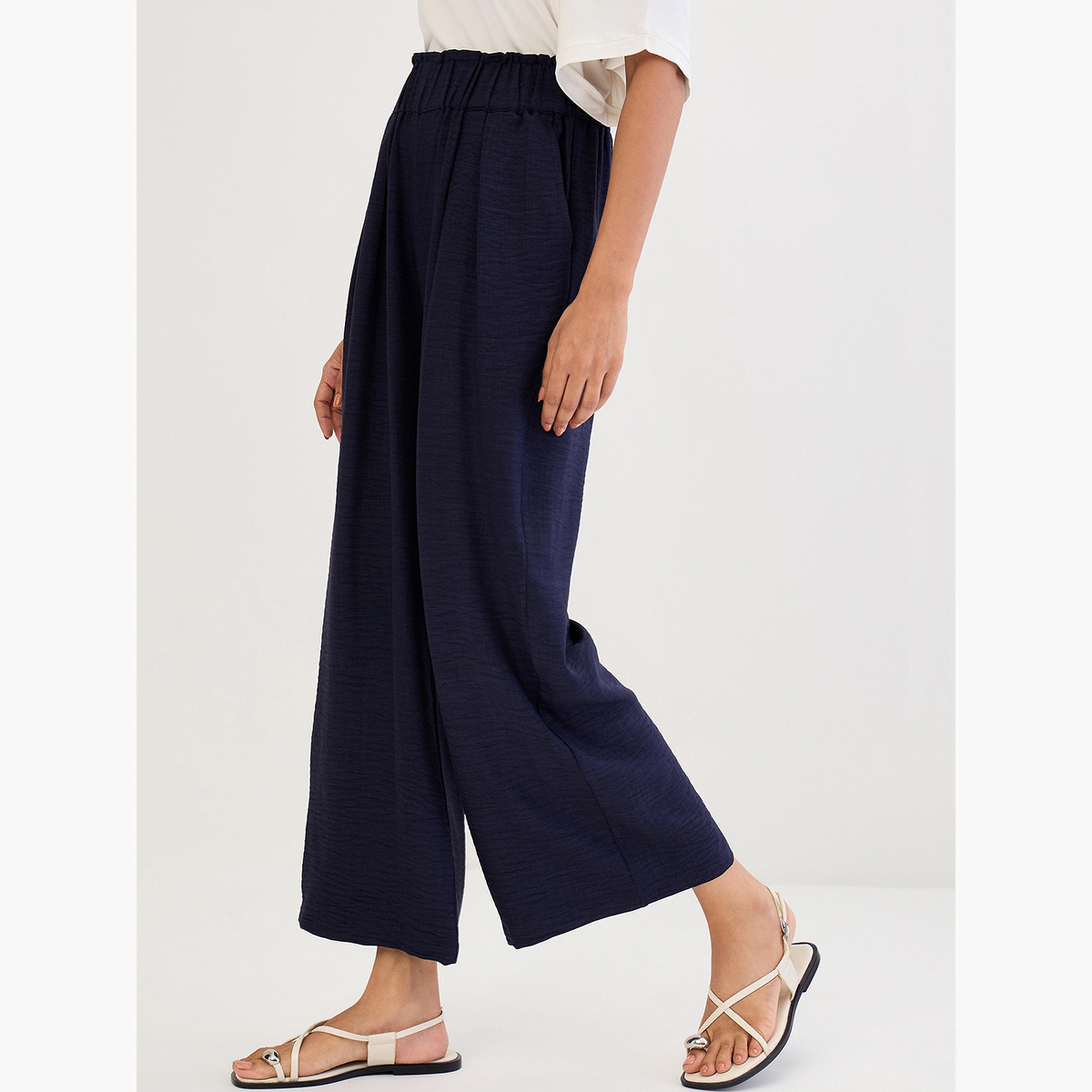 فيميلا - بنطال أزرق داكن بساق واسعة وتفاصيل مطوية-women-clothing-bottoms-trousers-image-4